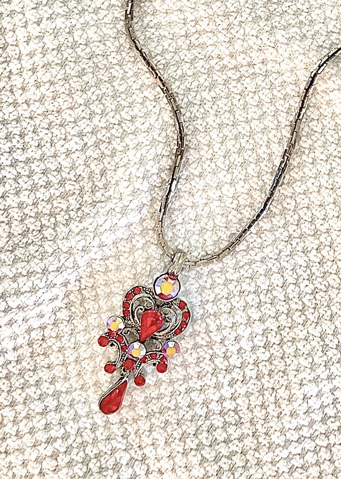 Red Arora Borealis Pendant On Designer Chain, Eye Catching For Independence Day