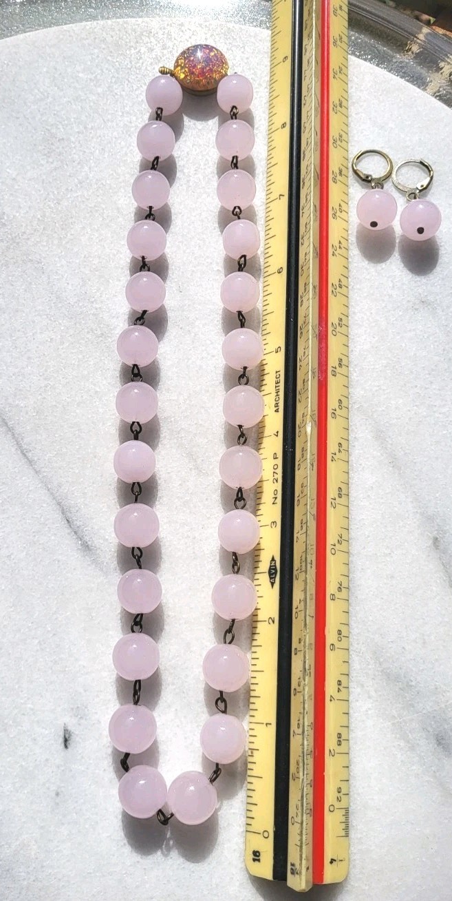 SALE! VINTAGE PINK OPALINE GLASS BEAD NECKLACE SET OPAL FOIL GLASS CAB CLASP