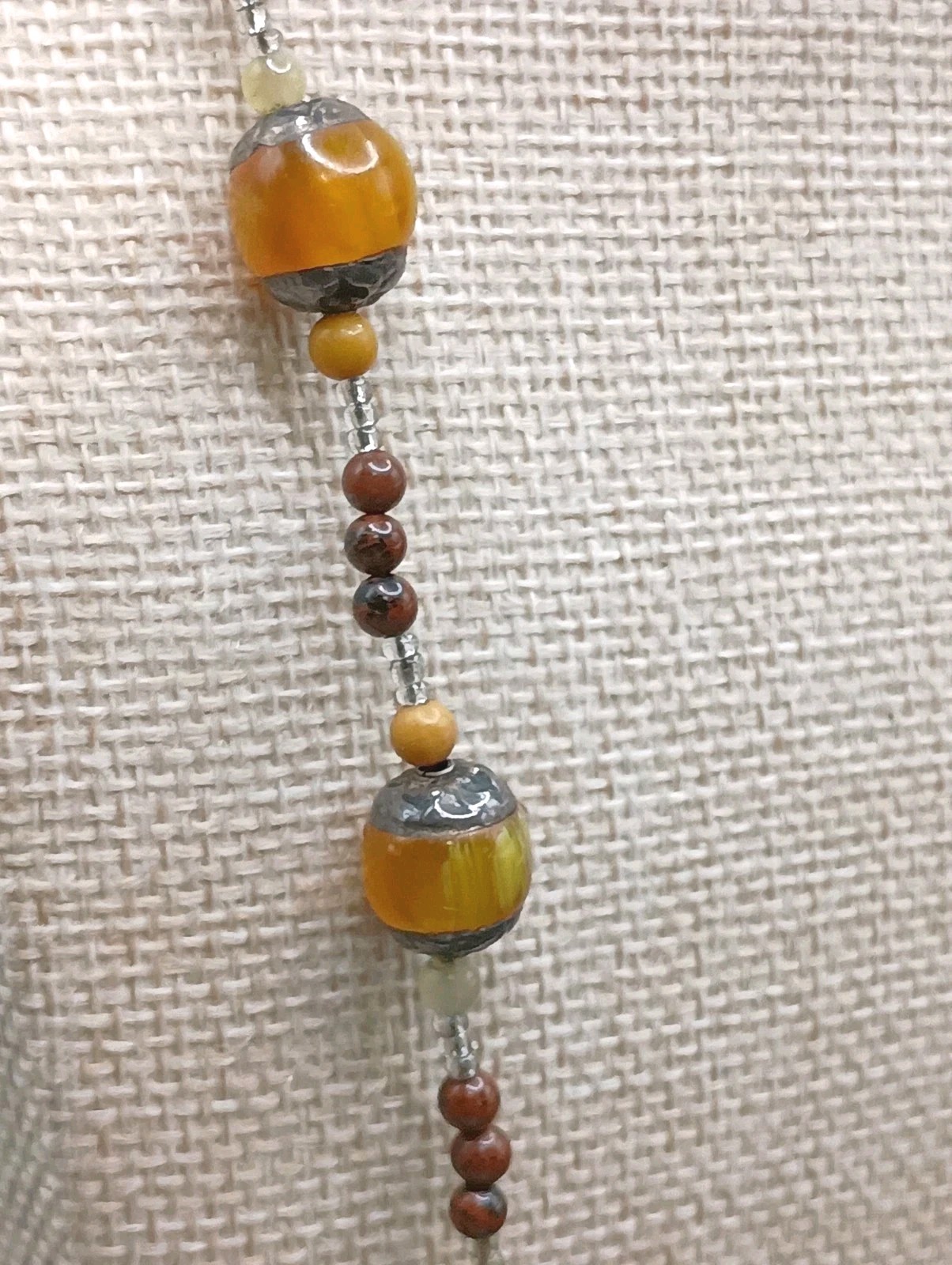 Vintage Golden Brown Glass Teardrop Beaded Necklace Silver Tone 22″