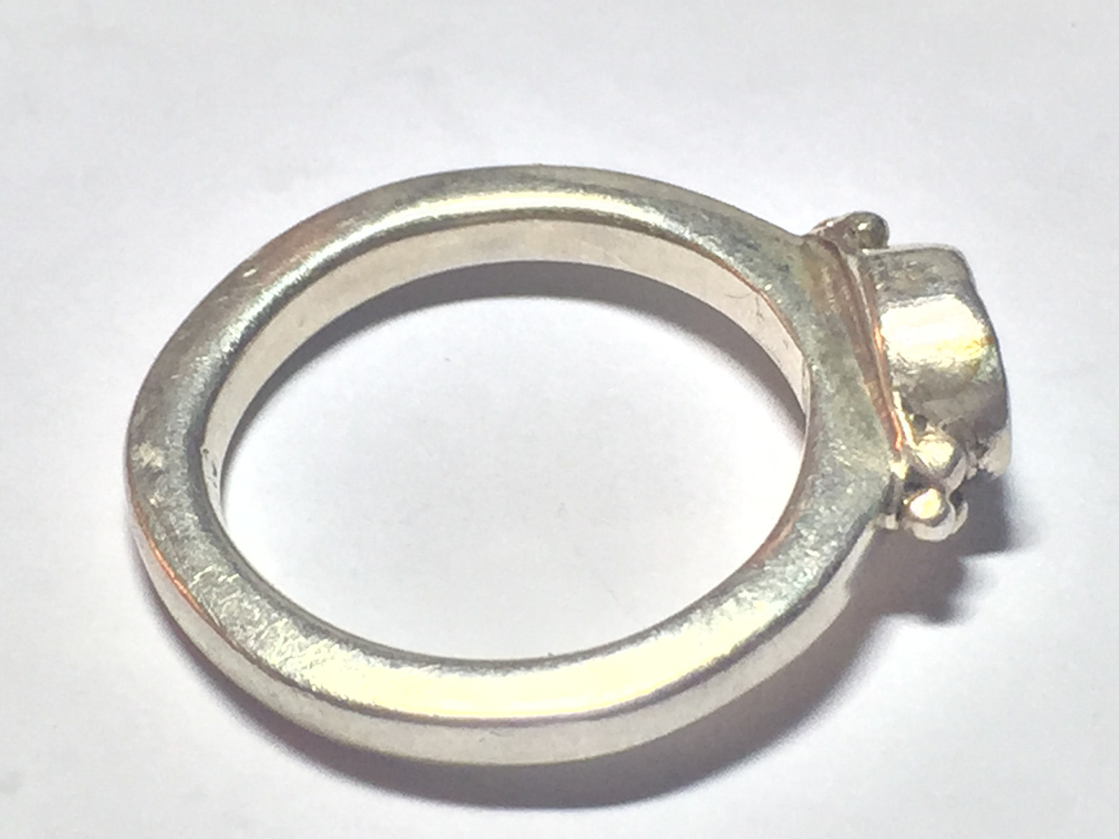 Sterling Silver Ring Beautiful Must See! (Unknow Stone)