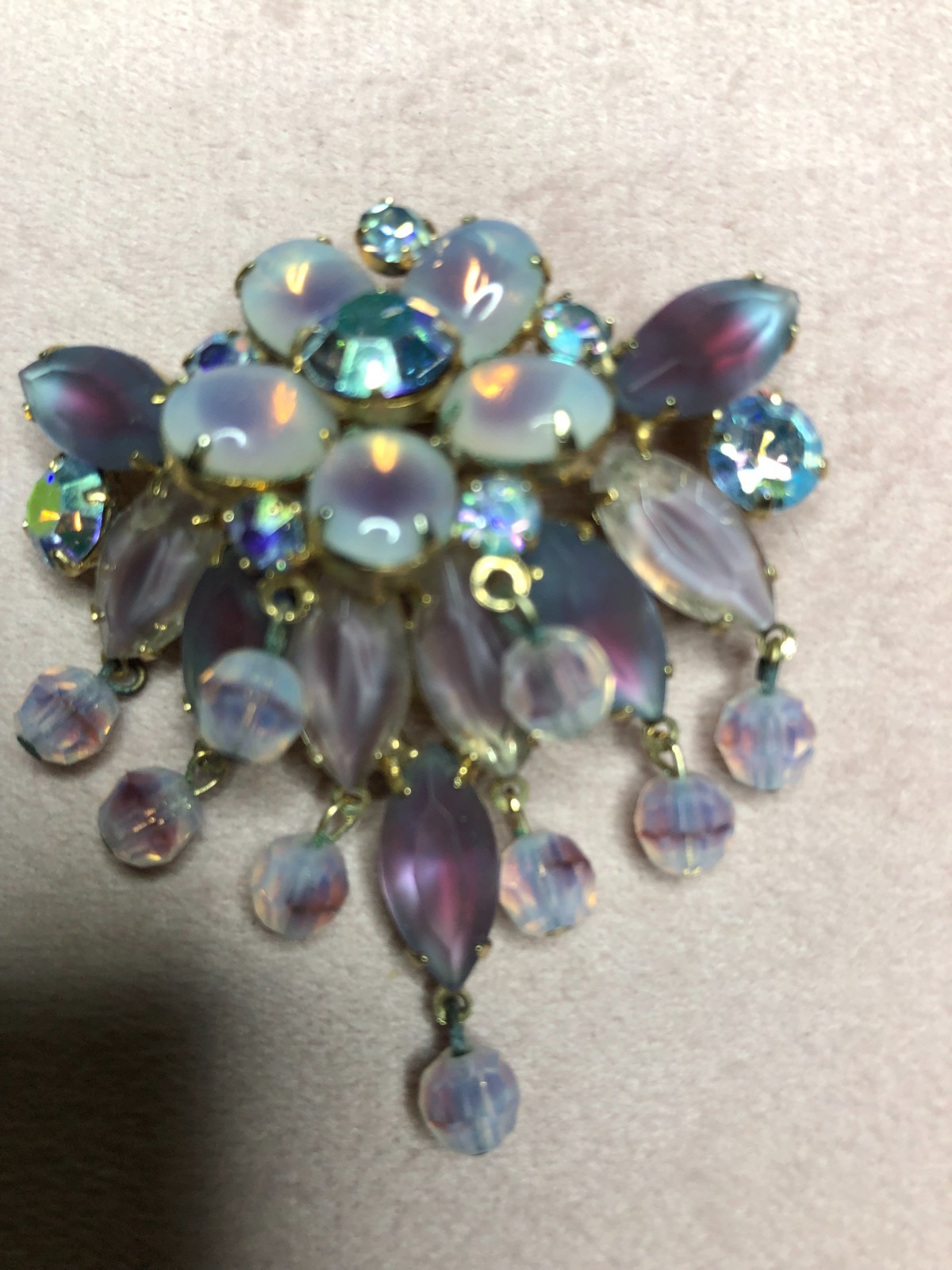 VTG Brooch Light Purple Mauve Fringe Waterfall Glass Rhinestone AB Juliana Style