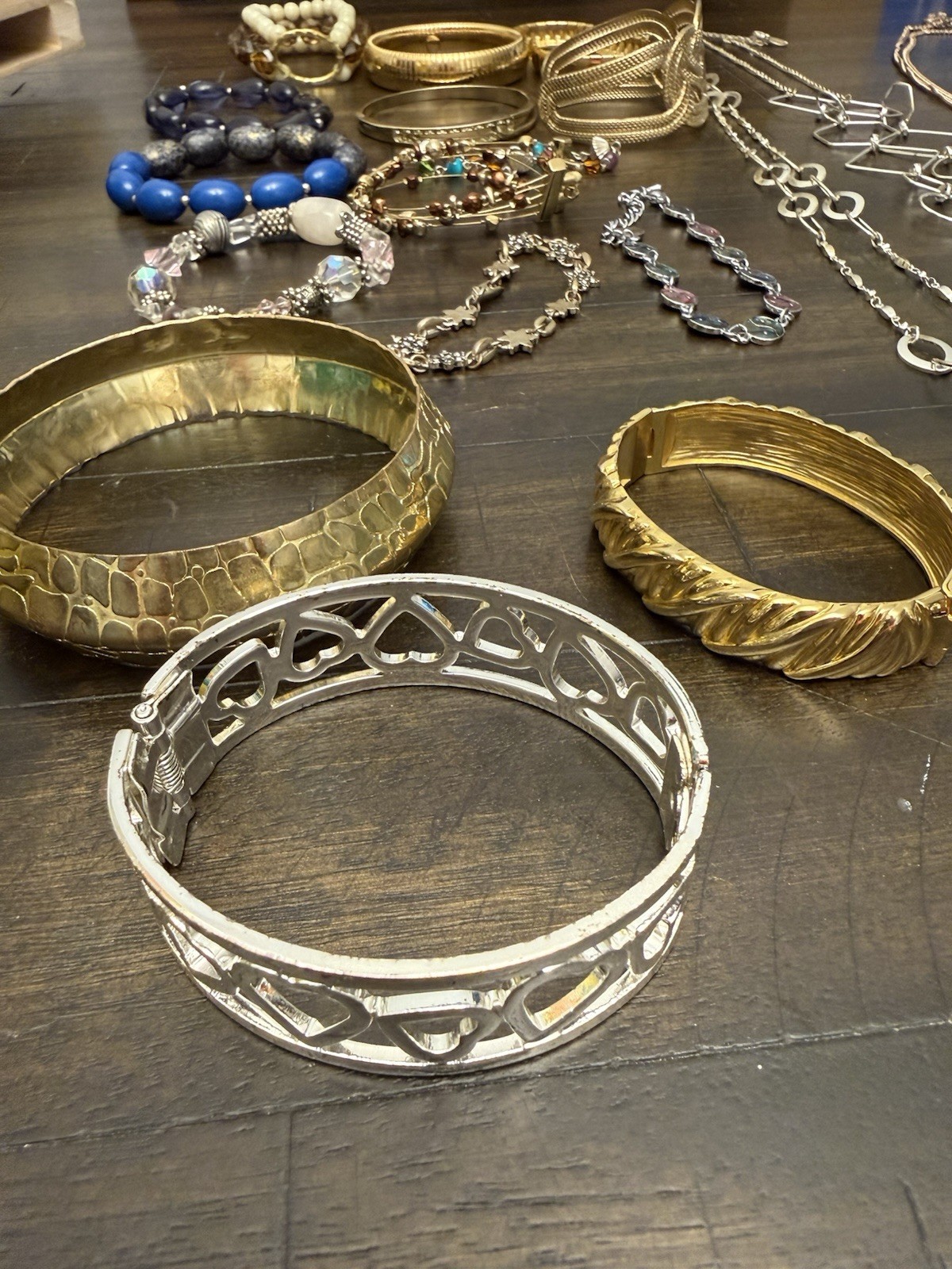 Vintage Jewelry Necklaces And Bracelets Lot Of 26 Assorted