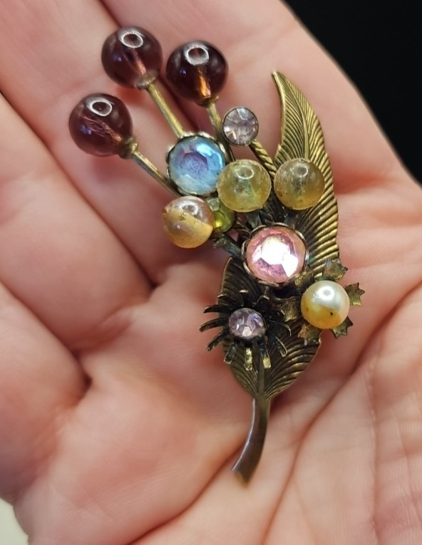 Vintage Czech Glass 1940s Floral Flower Brooch Pin Rhinestone Pearl Brass