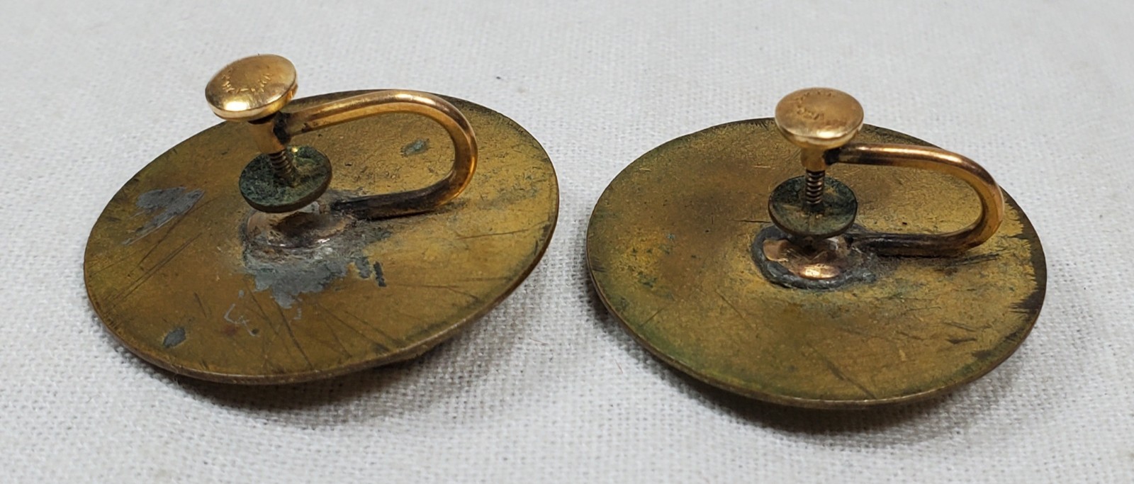 Vintage 1/20th 12k Gold Filled Circle Disc Steam Engines Screw Back Earrings