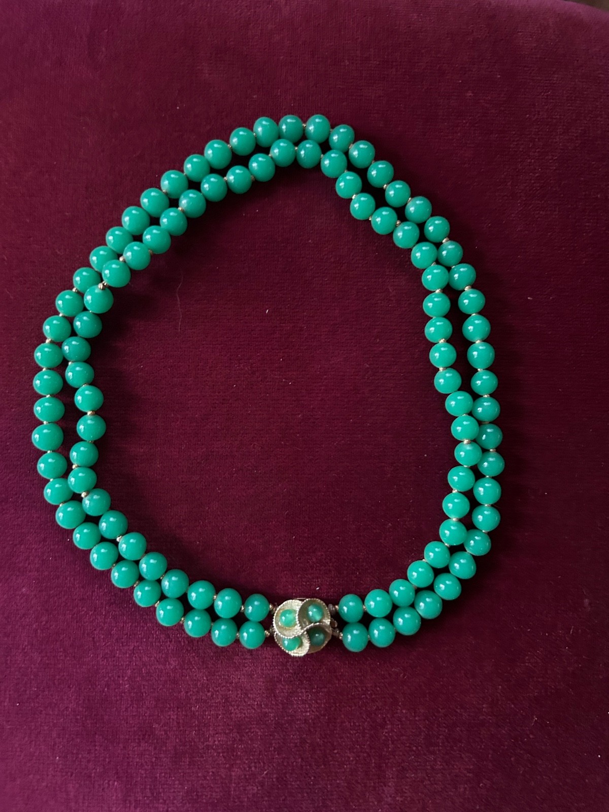 VintageFaux Jade Double Strand Beaded Choker Necklace Gold Tone Medallion Clasp