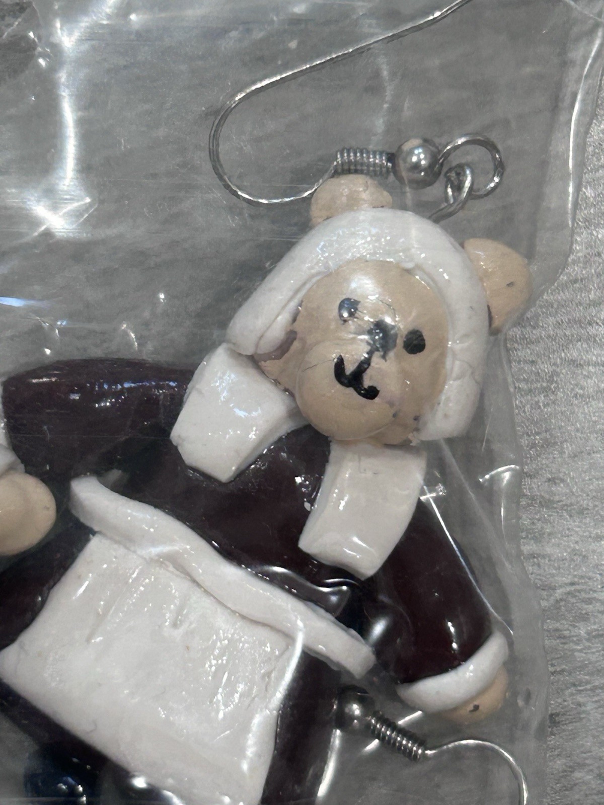 Vintage Pilgrim Bear Thanksgiving Earrings Clay Figurine Dangle Holiday Defect