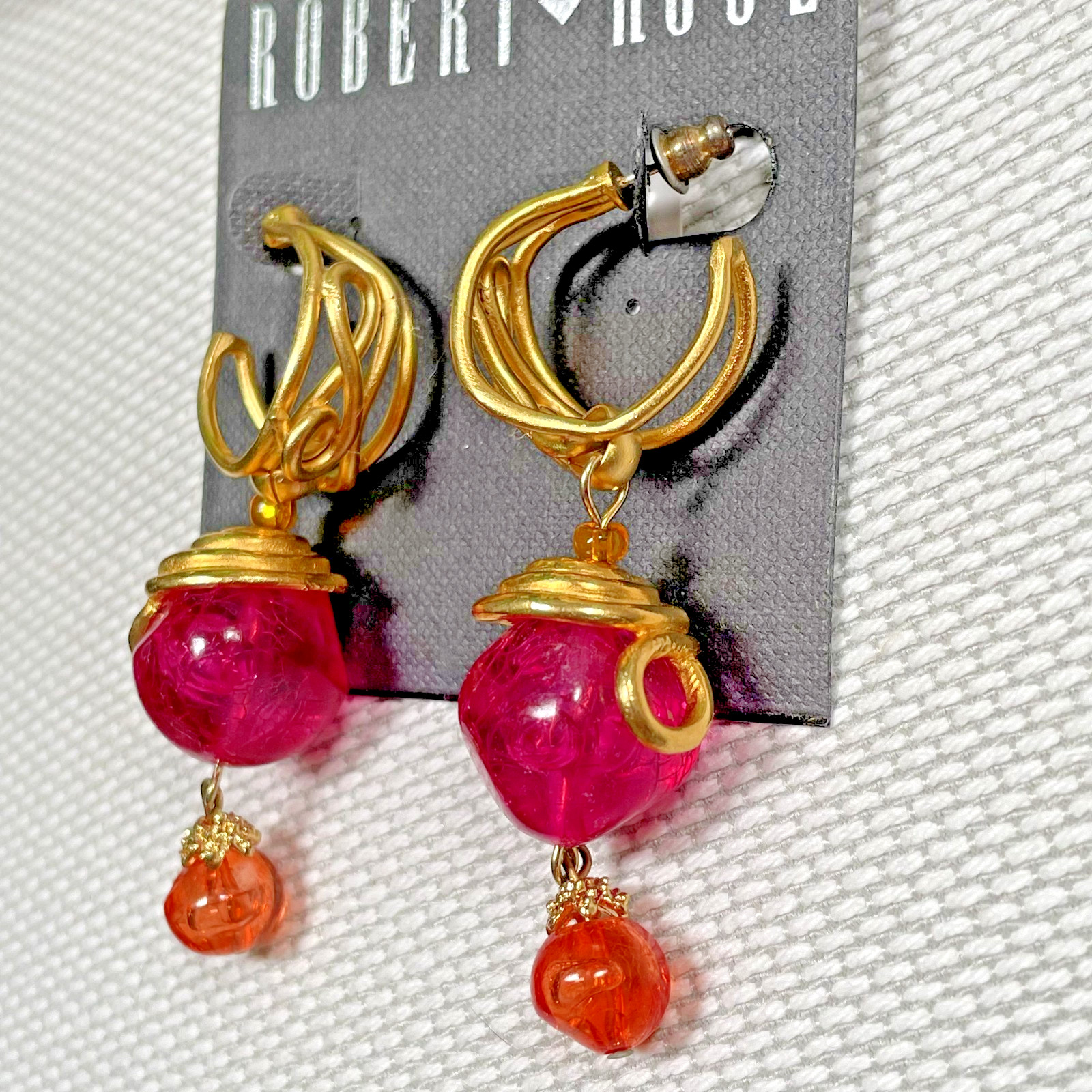 Vintage ROBERT ROSE Dangle Earrings Gold Tone & Violet & Red Lucite Beads 1970s