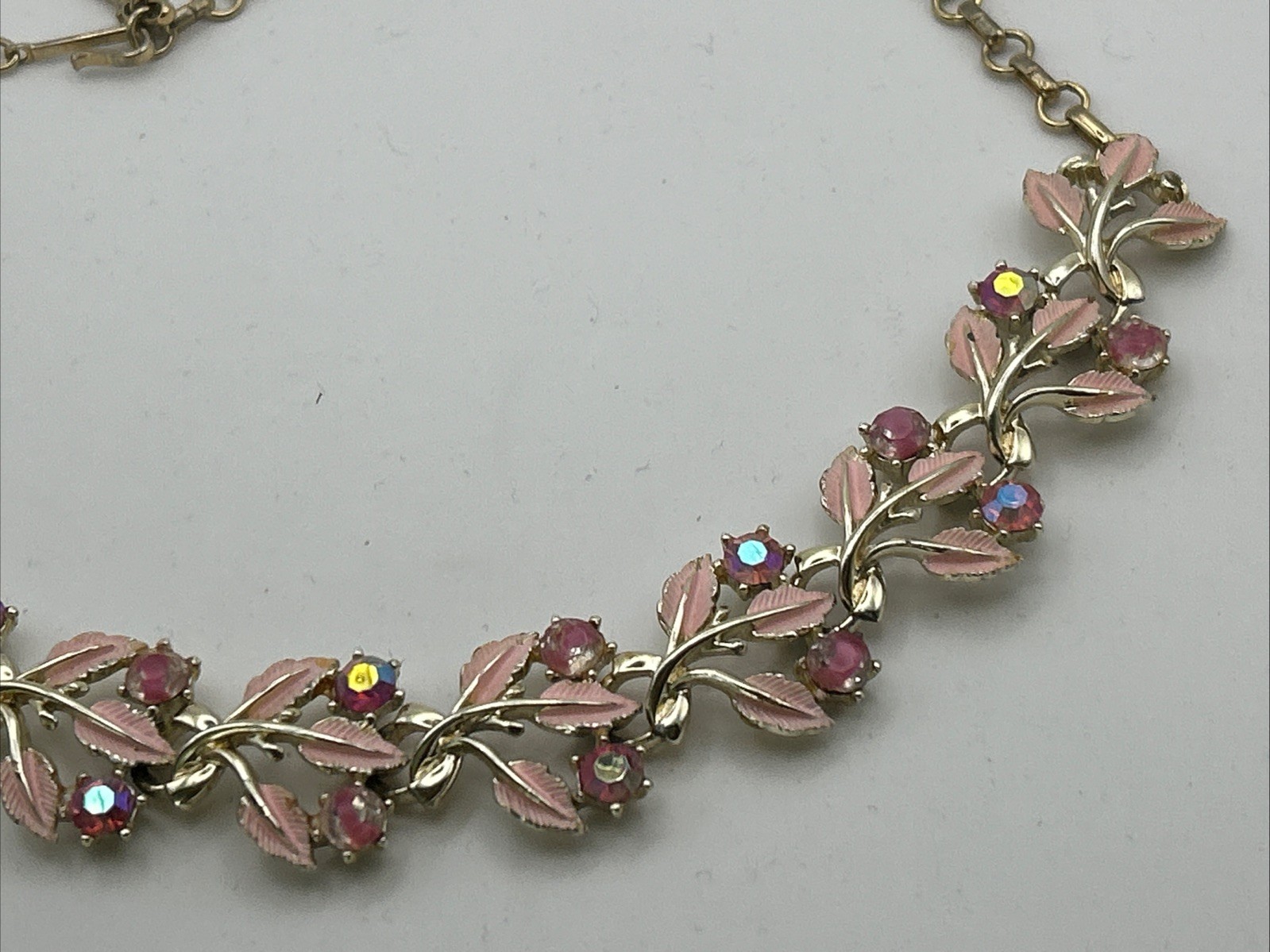 Coro Necklace Mid-Century Gold Pink Leaves W/ Pink Rhinestone Flowers Choker