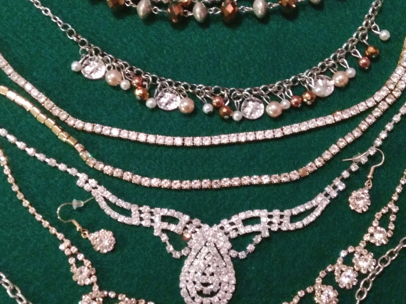 Vintage 2 Now Crystal Rhinestone Jewelry Lot 16pc Necklaces Bracelets Earrings