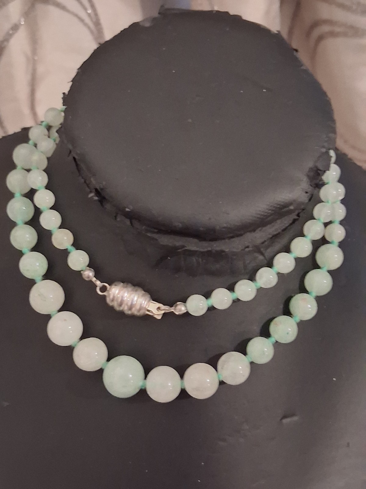 Jade/aventurine icy green gemstone graduated necklace, individually knotted