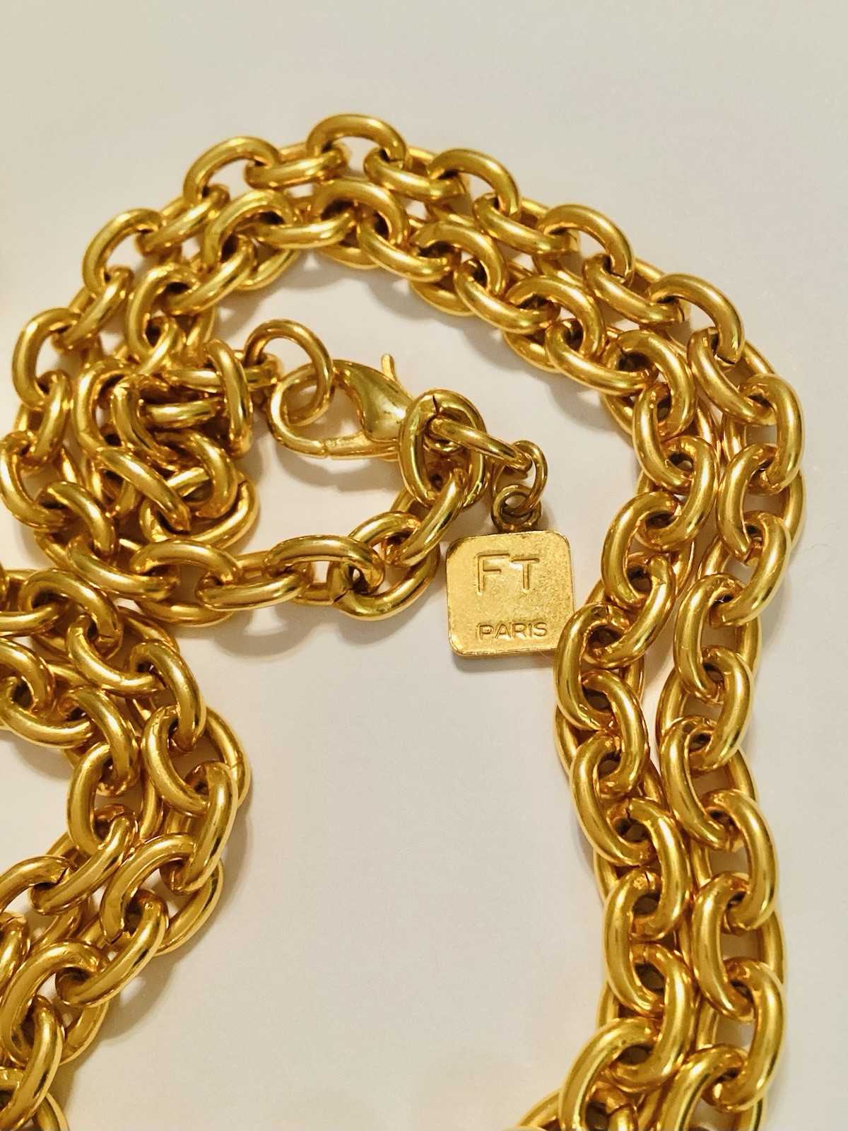 FT Paris High End Vtg Chunky Matte Gold Tone RARE Castle Pendant Necklace 32” 💛