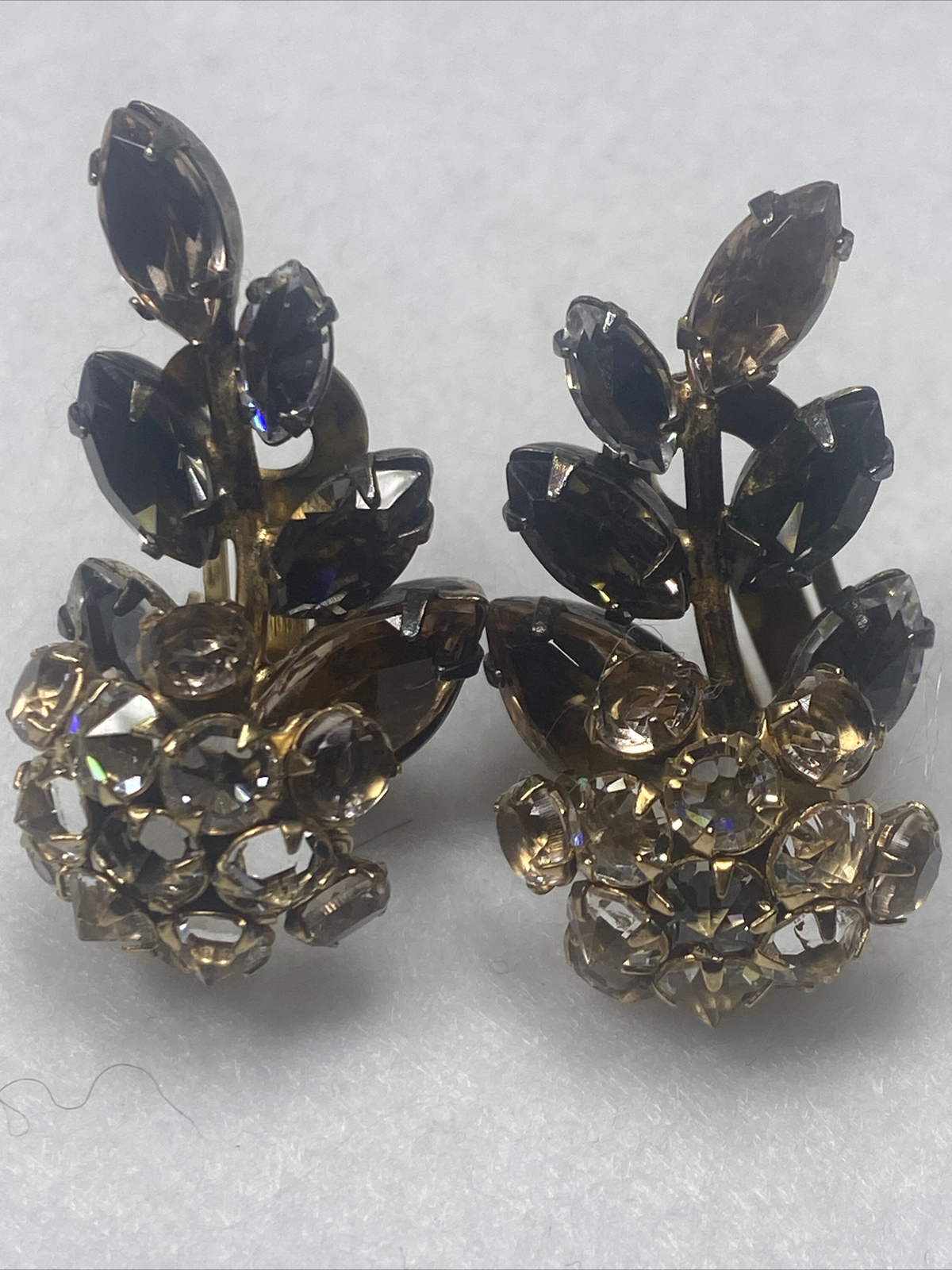 Vintage Signed Schreiner New York Rhinestone Gold Tone Earrings