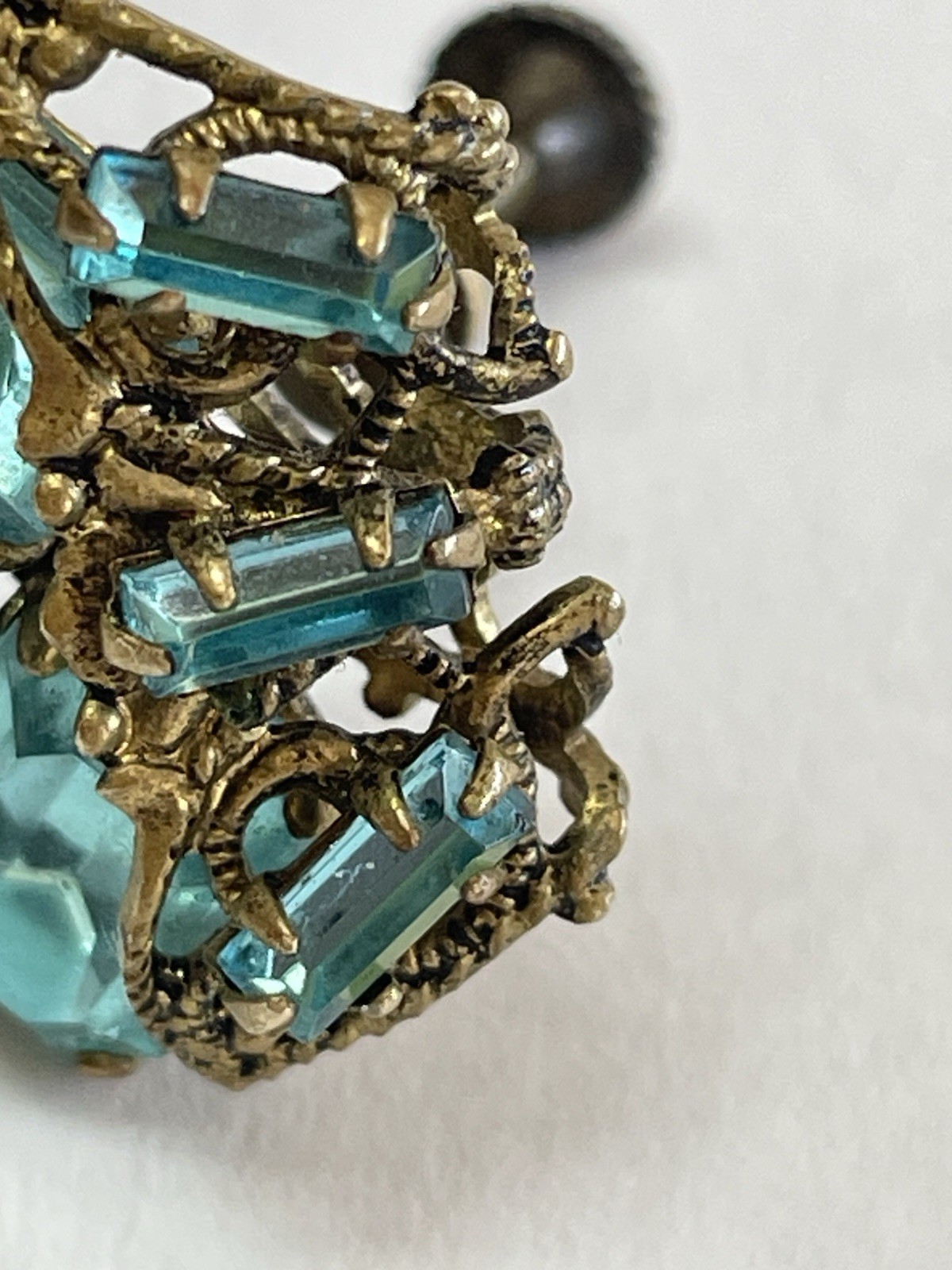 Antique Czechoslovakia Aqua Blue Screw Back Earrings. Art Deco