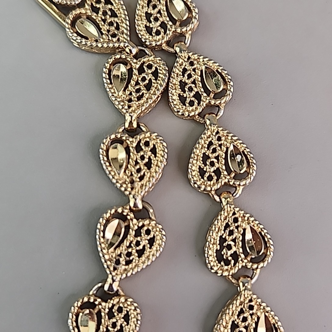 Vintage Heart Chain Bracelet Filigree Openwork 1cm Gold Tone 6.5″
