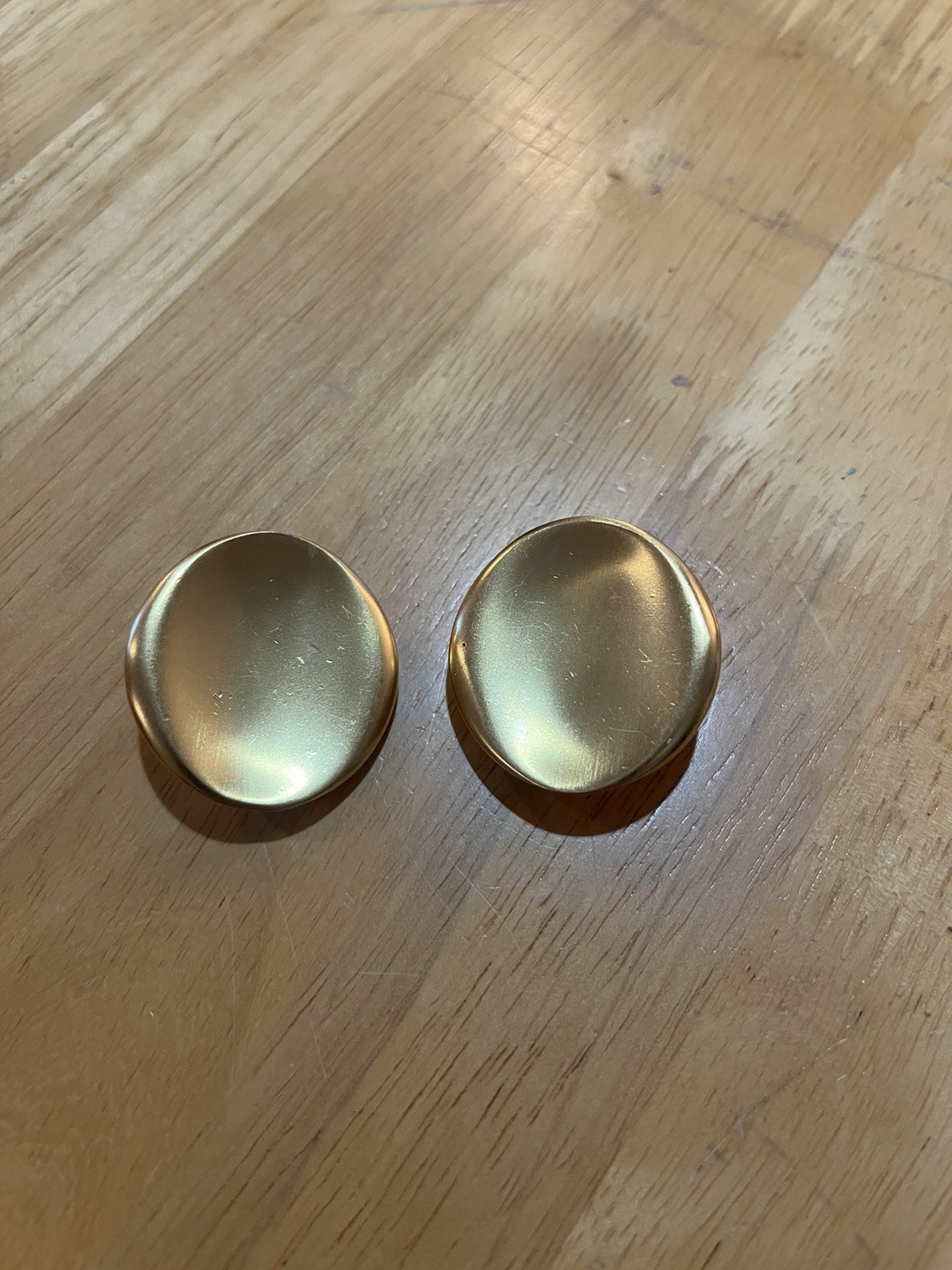 Gold Oval Disc Creased Plate Dome Clip-On Earrings