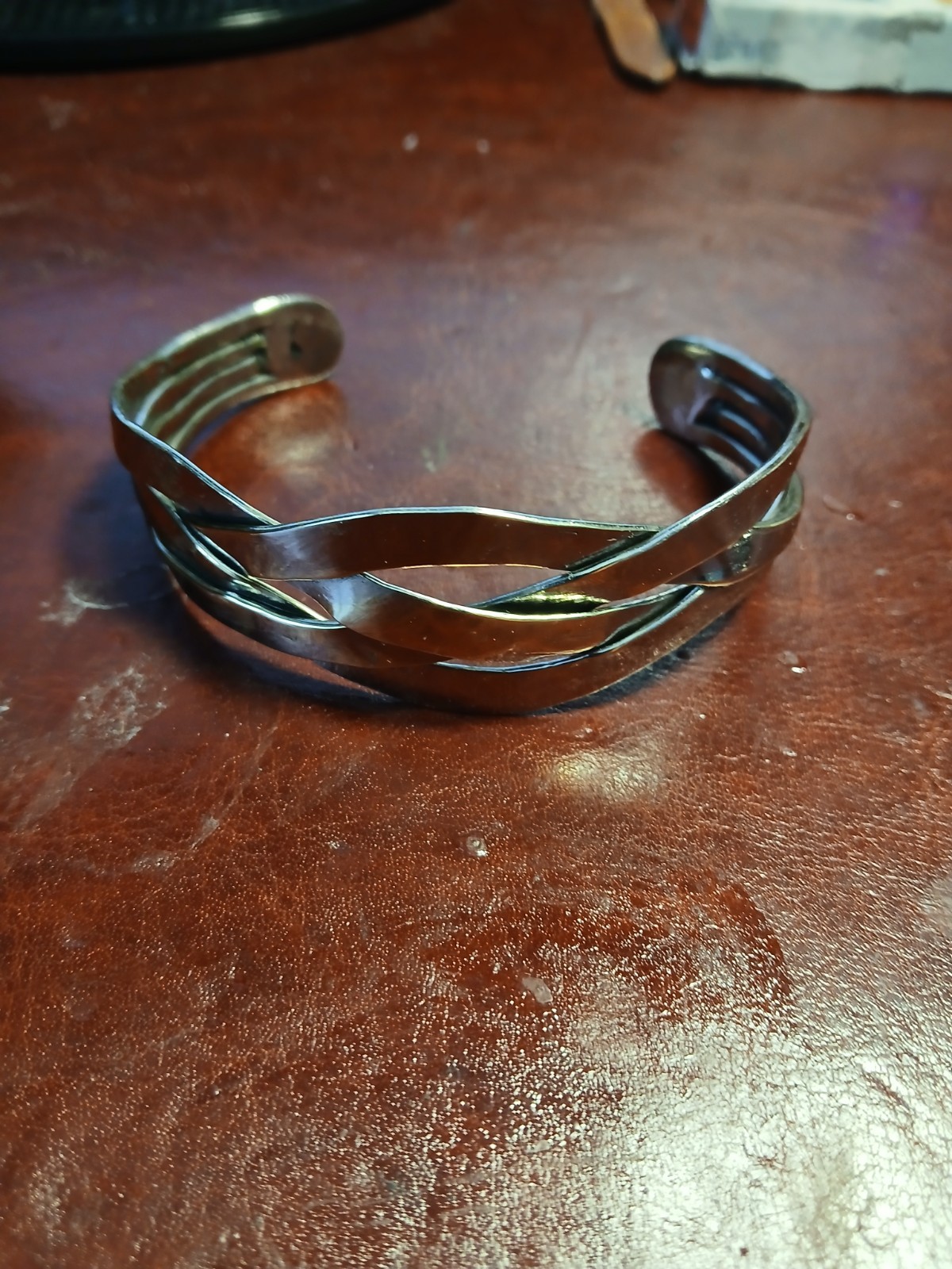 Vintage Braided cuff bangle. untested, unknow origin.
