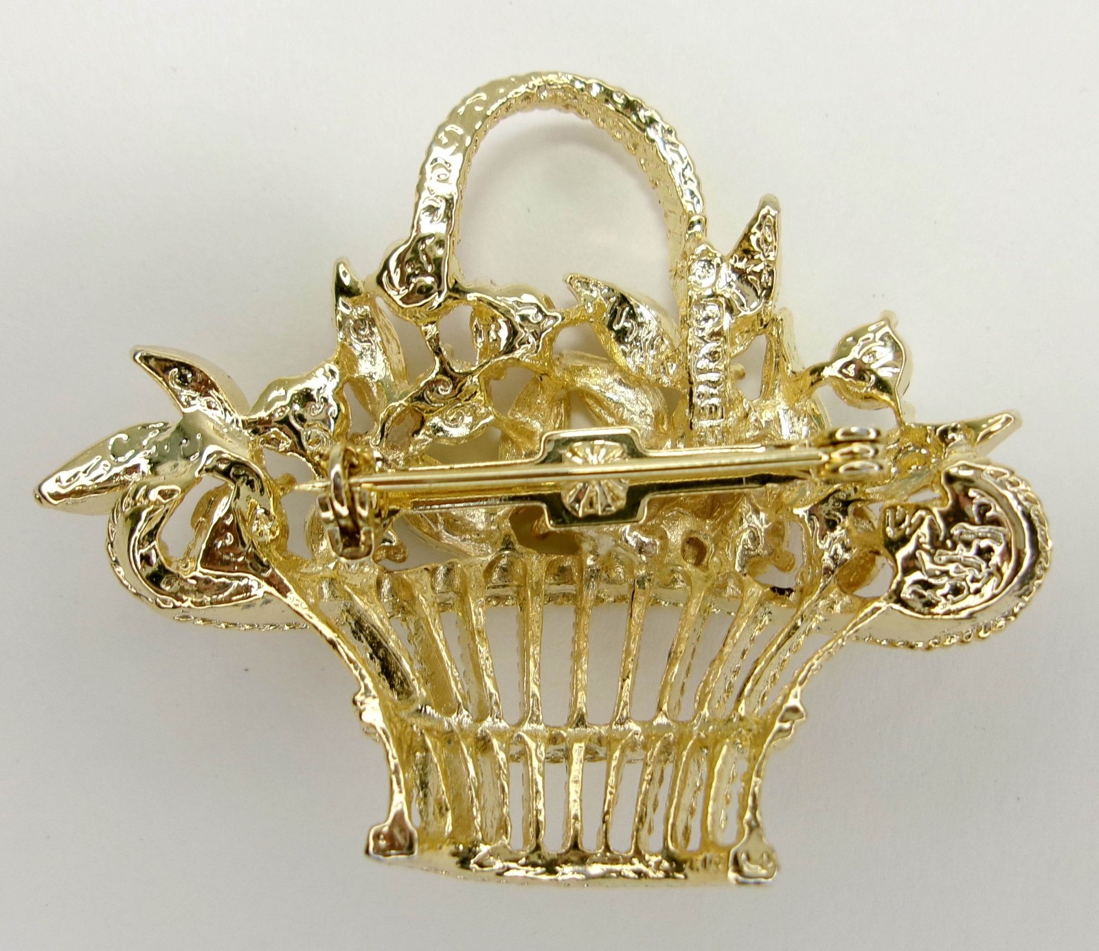 Vintage Gerry’s Signed Gold Tone with Rhinestones Flower Basket Brooch Pin