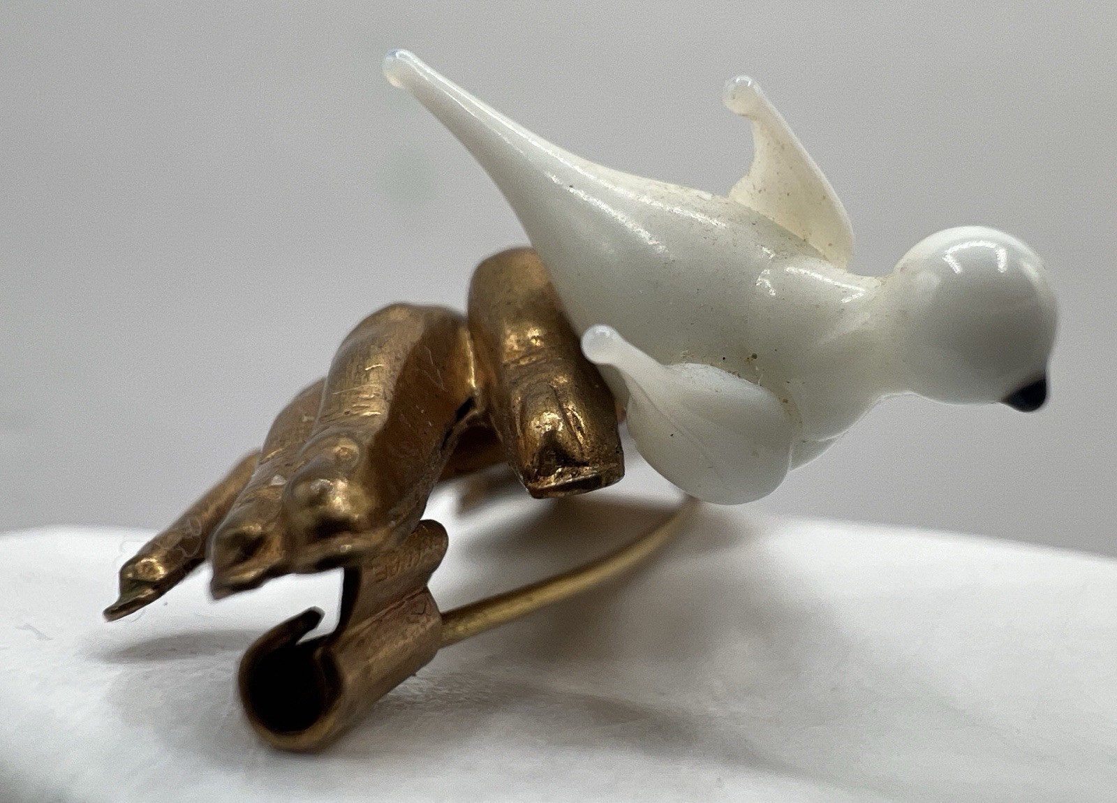 Art Deco Hand Pin / Brooch Holding Milk Glass Bird Figure – France
