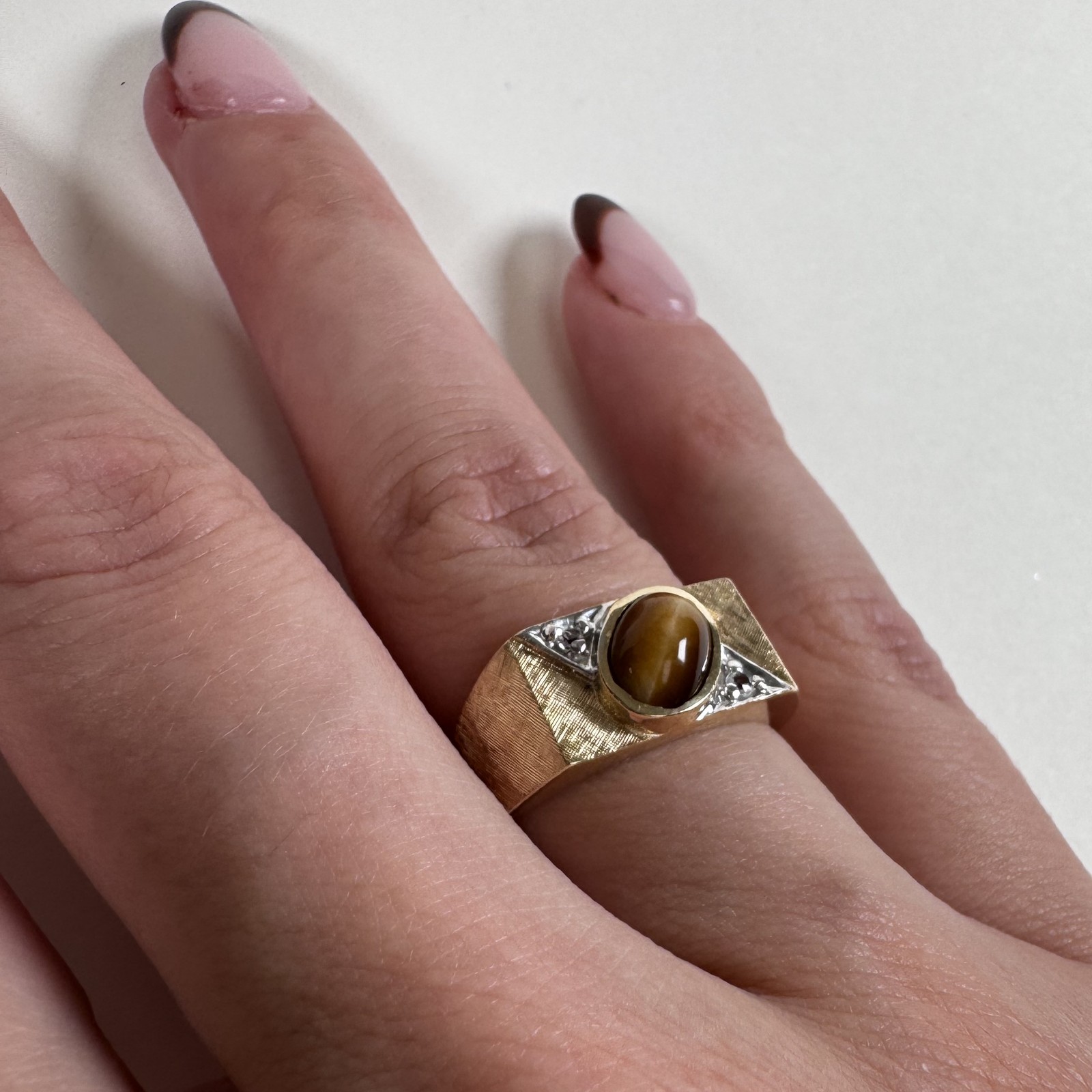 10K Tiger’s Eye-Diamond Unisex Ring, Florentine Finish Yellow Gold, Estate Band