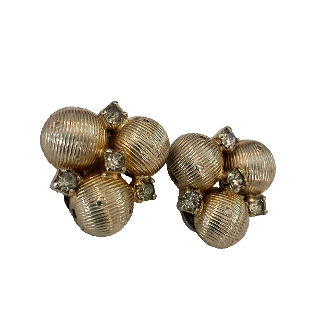 Earrings Clip On Huggie VTG Gold Tone Cluster Rhinestones Ribbed Domes Unsigned