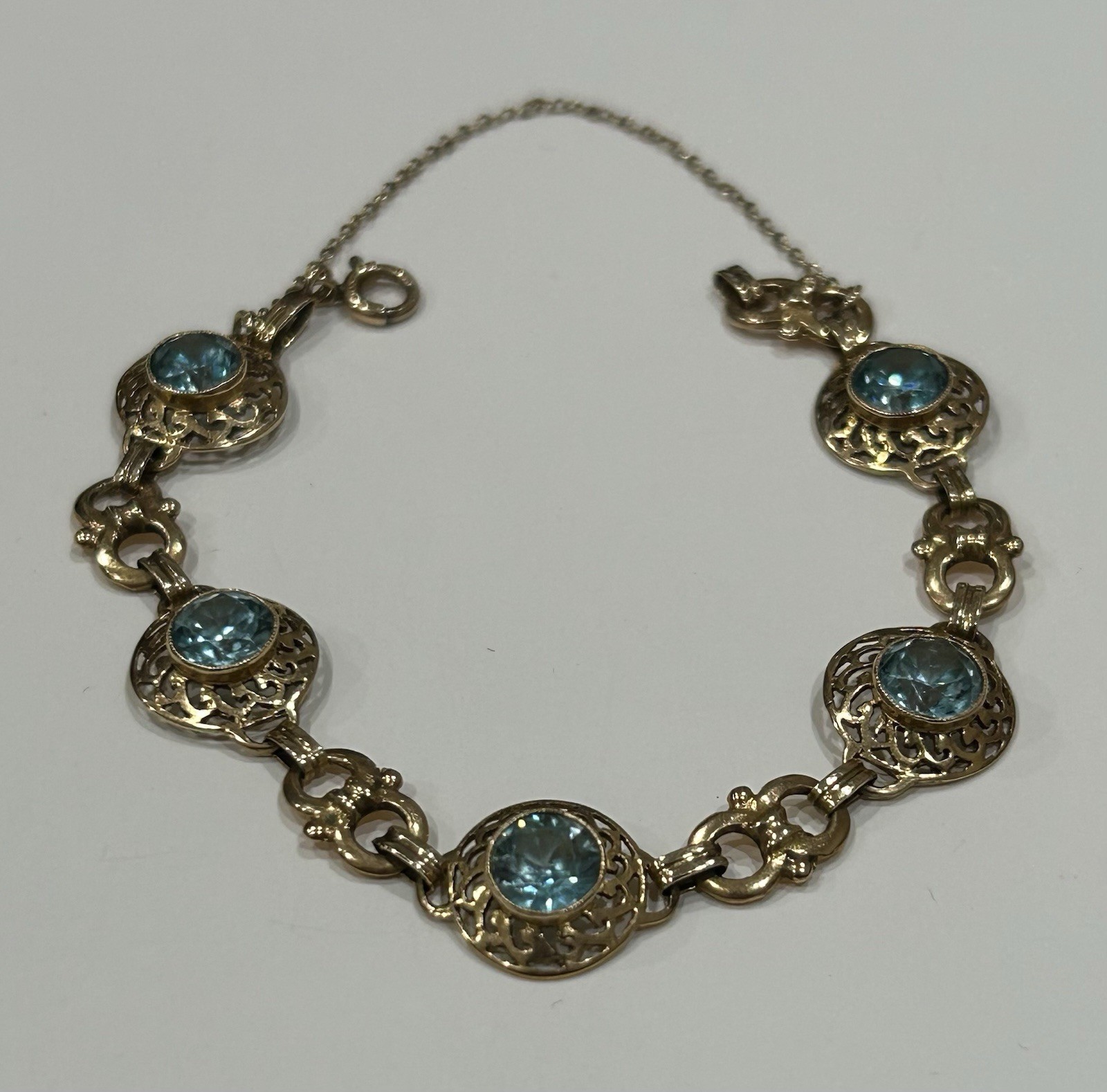 Antique 10k Yellow Gold Blue Zircon Bezel Set Filigree Bracelet – 8.03 G – 6.5”
