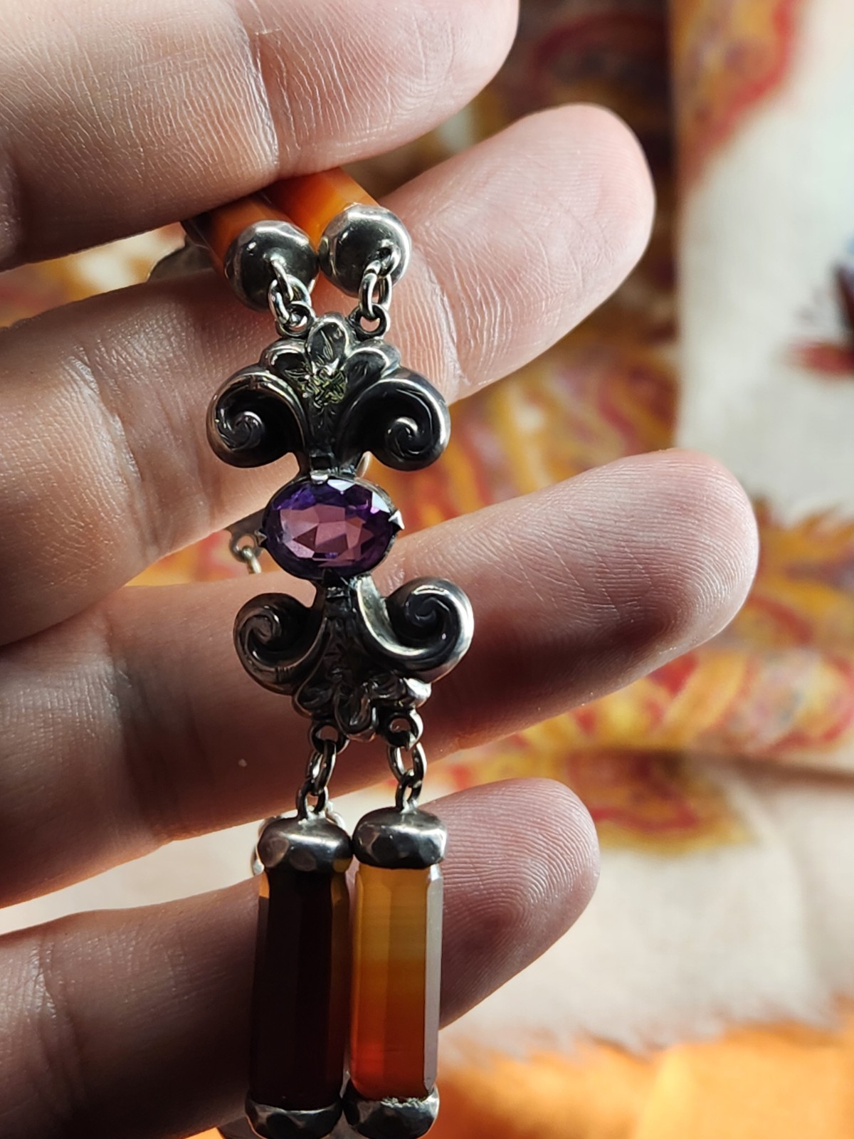 VINTAGE ANTIQUE SILVER SCOTTISH AGATE & AMETHYST BRACELET HOOK CLASP