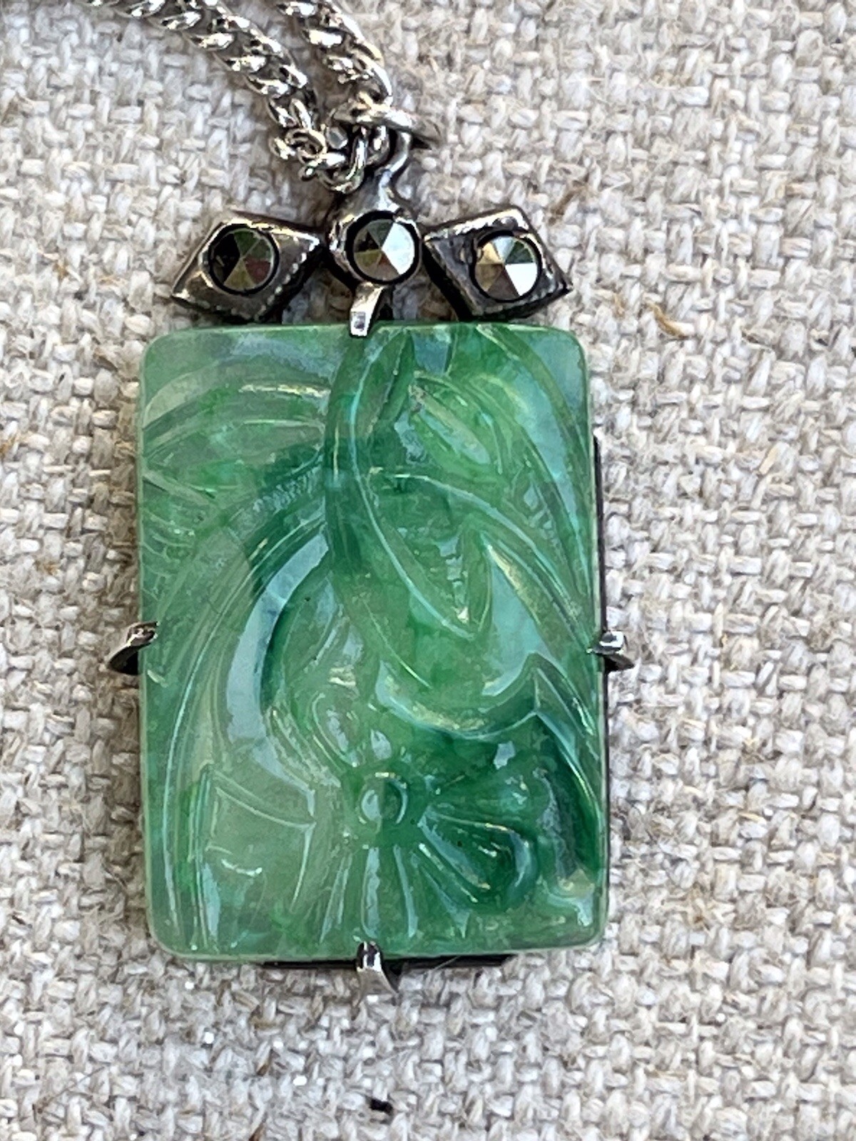 Vintage Sterling Silver 20 In Necklace with Faux Glass Jade Pendant Marked 925