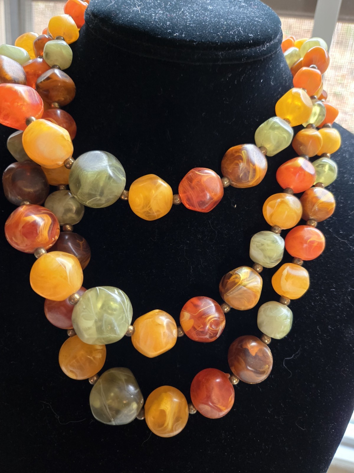 Vintage Swirl Plastic Triple Strand Necklace- great colors
