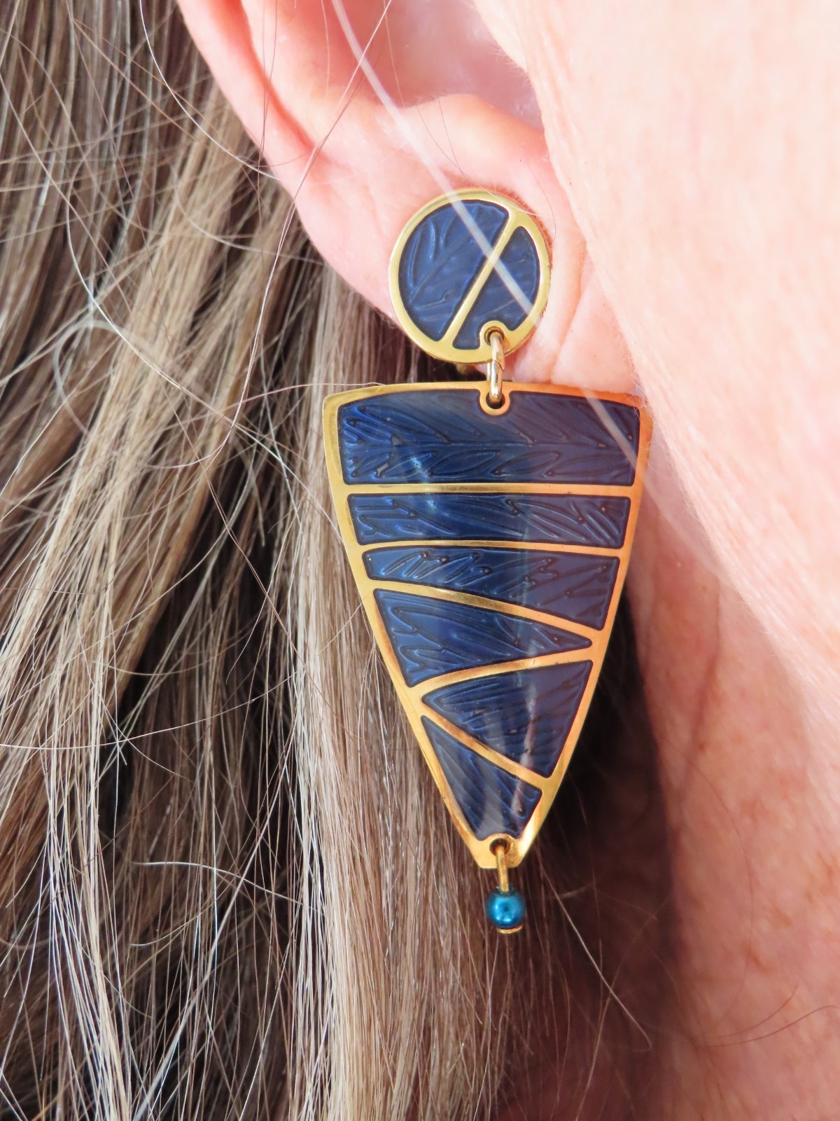 Vintage Sophisticated Edgar Berebi Blue Enamel Pierced Earrings