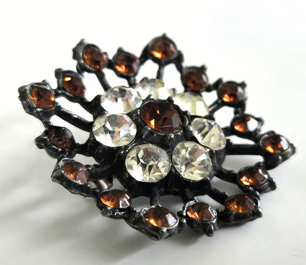 Vintage Brown with Clear Rhinestone Starburst Flower Pewter Pin 1-5/8″