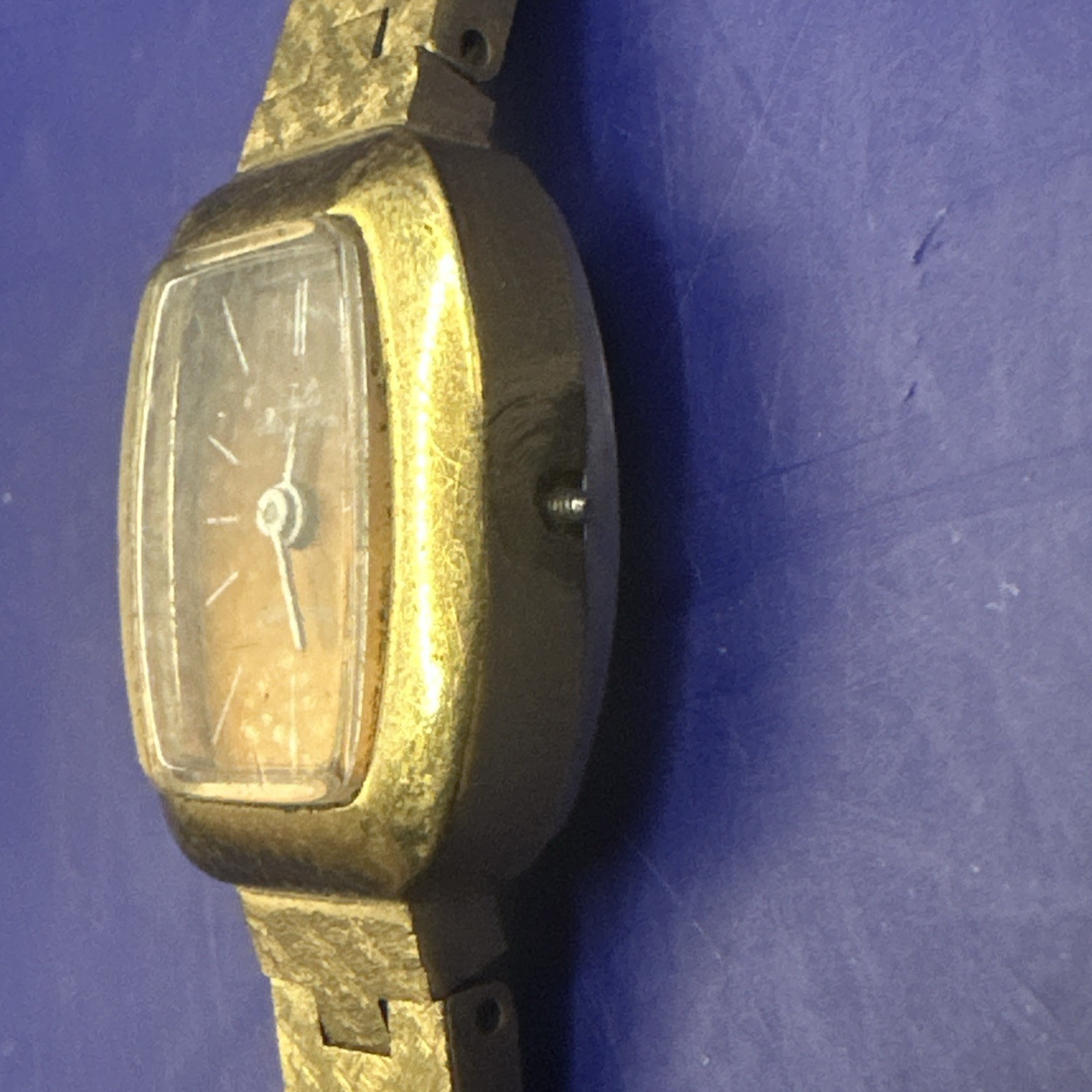 Lot of 6 Vtg Watches (5 Work) Elgin Bulova Royal Star Strauss Jurgensen Read