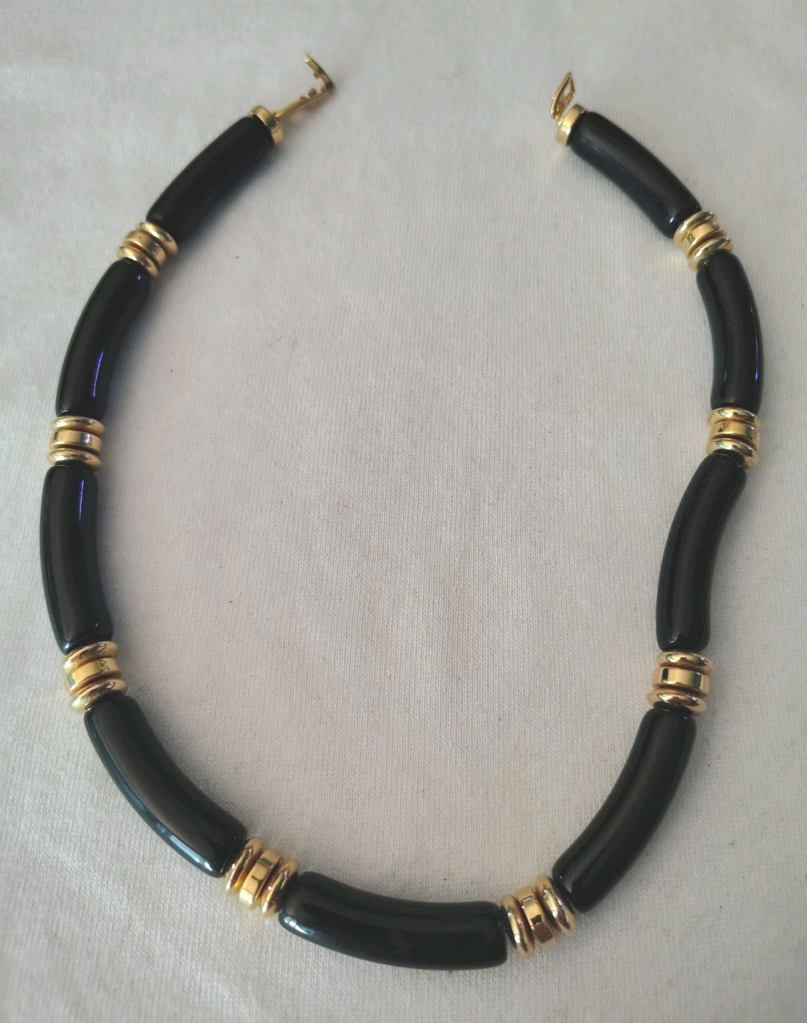 Napier Necklace Black and Gold Tone Beaded Choker Vintage 18 in