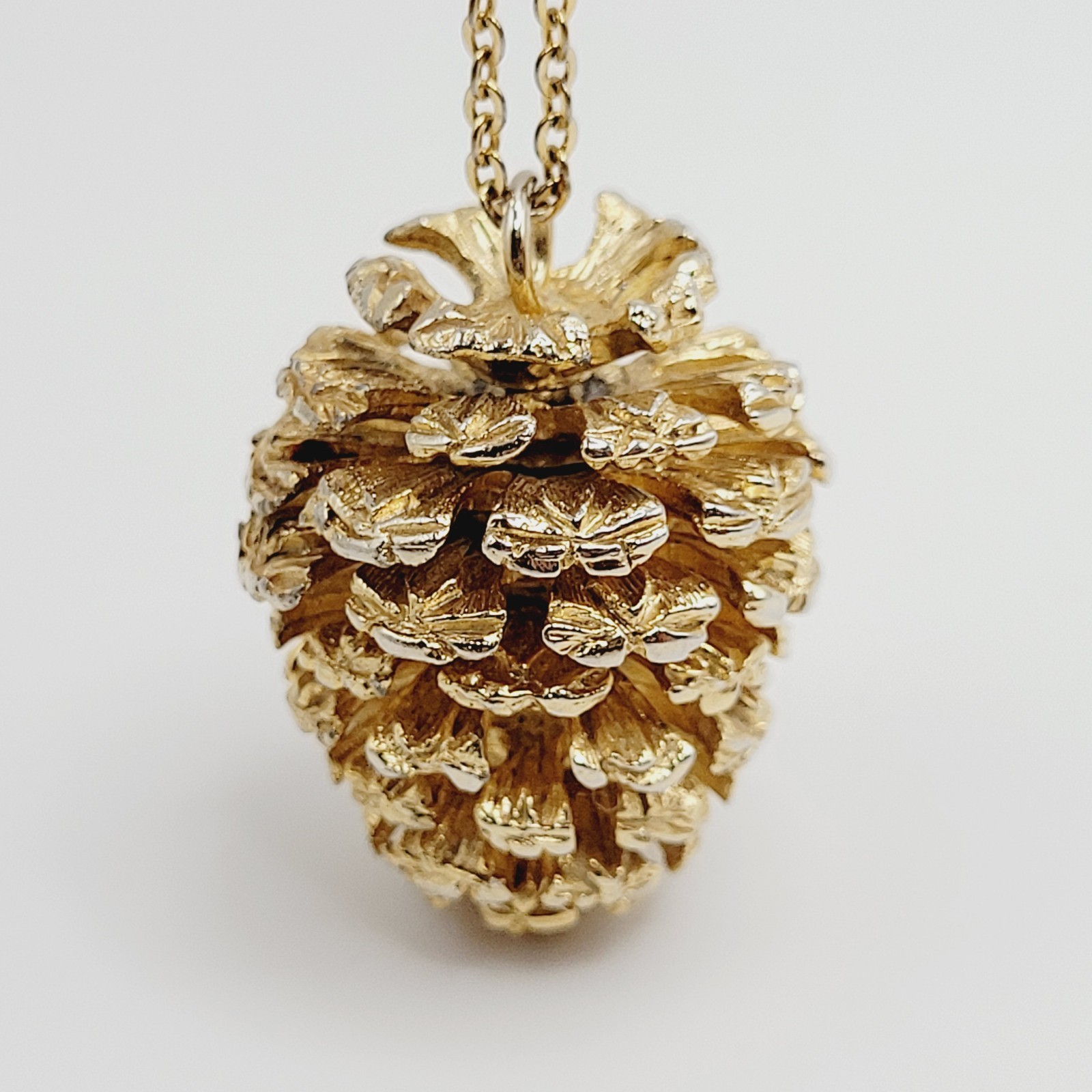 Pinecone Articulated Pendant w Chain Woodland Holiday Nature Gold Tone Necklace