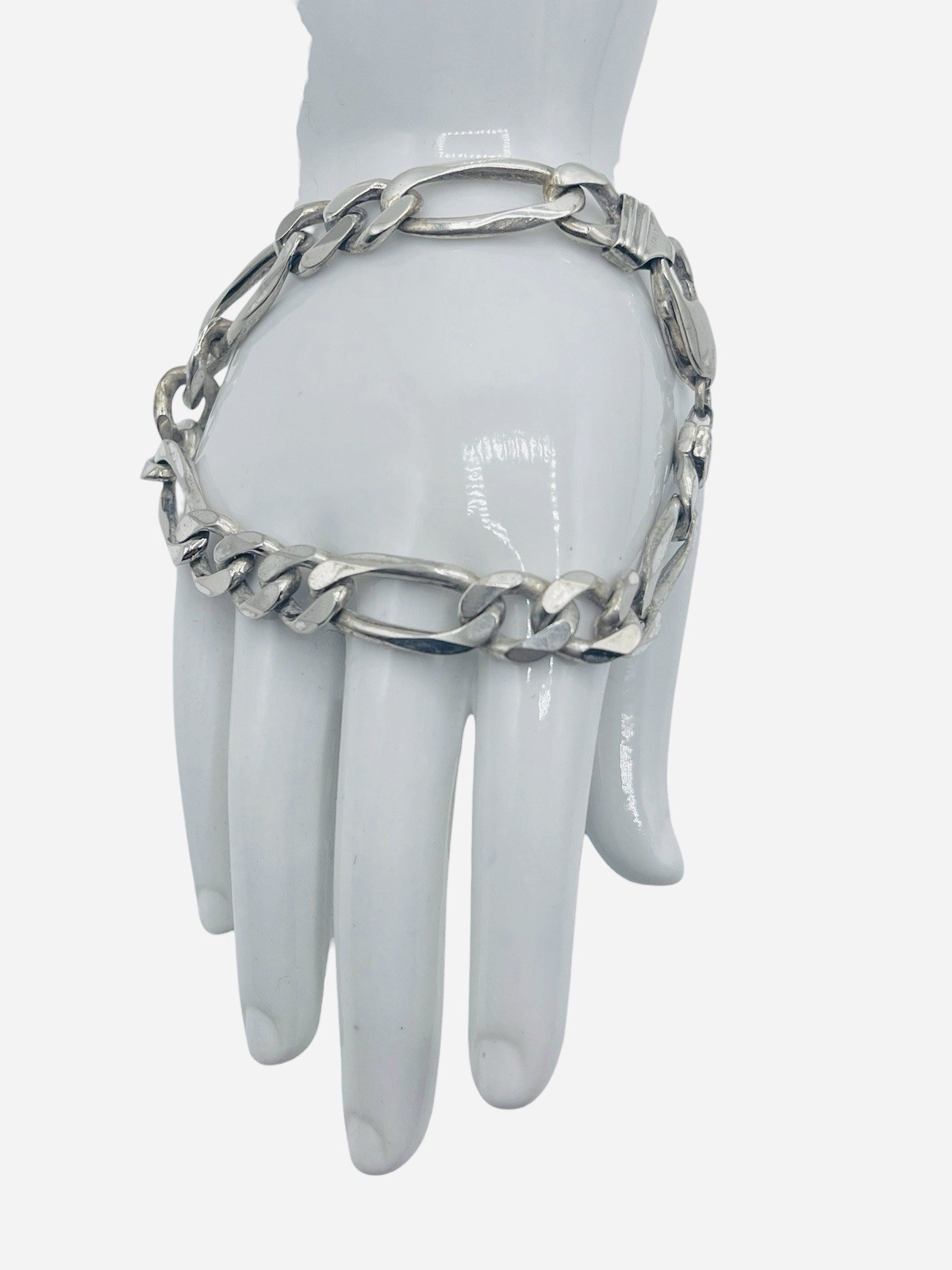 Vintage 925 Sterling Silver Signed Unisex Chain Link 8.25” Figaro Bracelet Italy