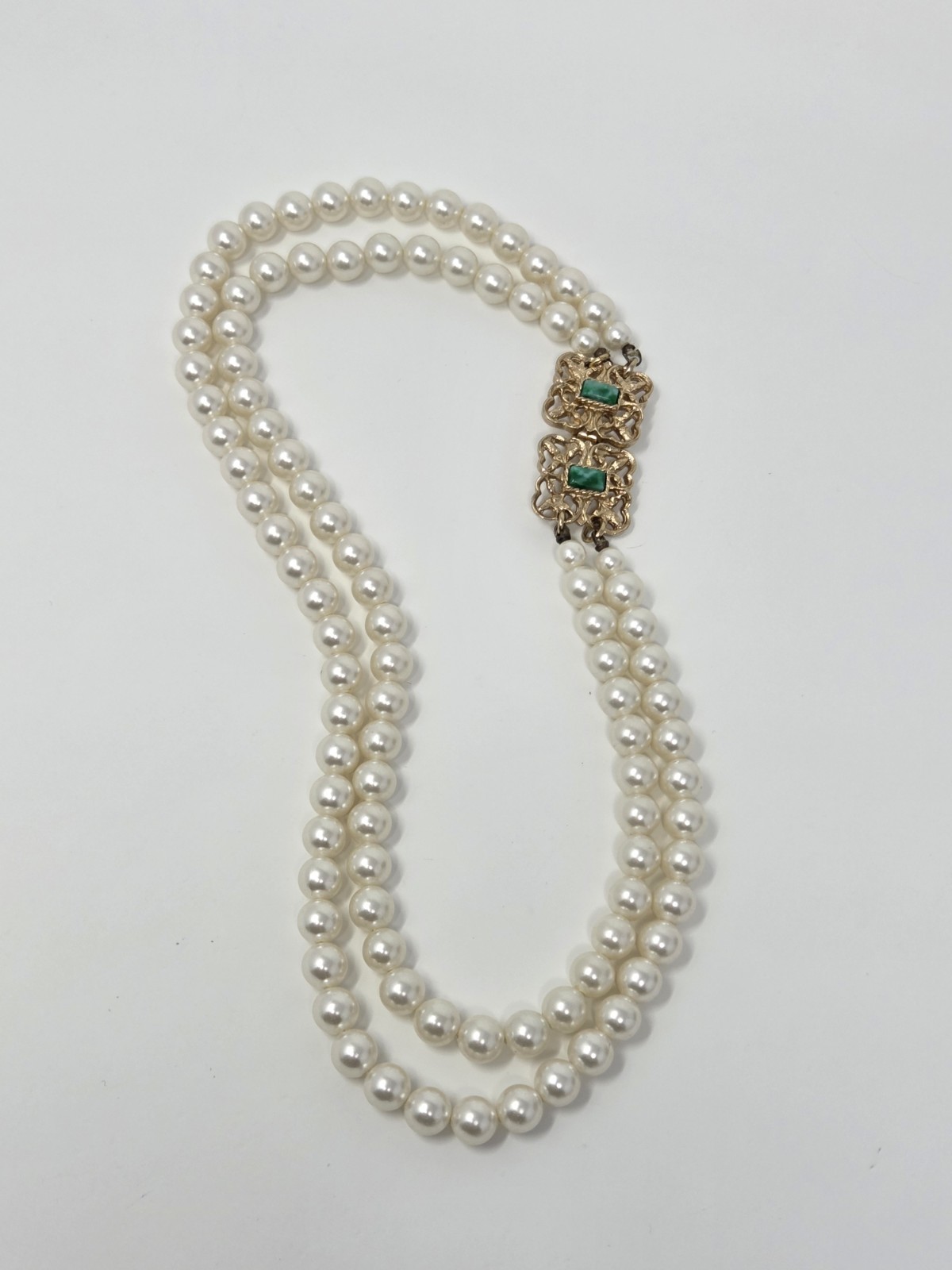 Sarah Coventry Double Strand “High Society” Faux Pearl Necklace Gold Green Clasp
