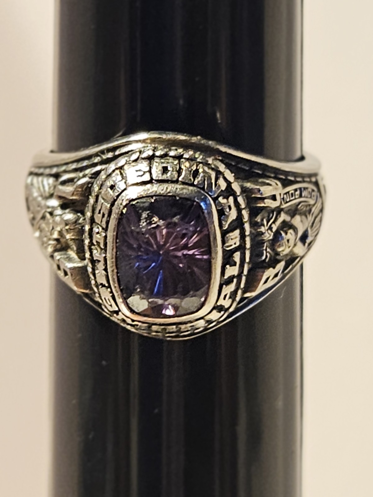 VINTAGE LADIES CLASS RING, SZ. 6.25, JOSTENS LTM, SILVERTONE, PURPLE STONE, 1984