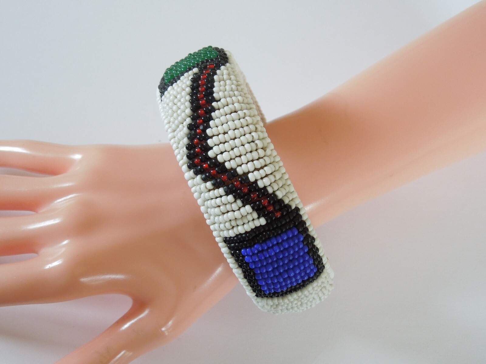 Large Massive Bangle With Rocailles 93.4 G/Ø 7.2 Cm/Width 2.9 Cm