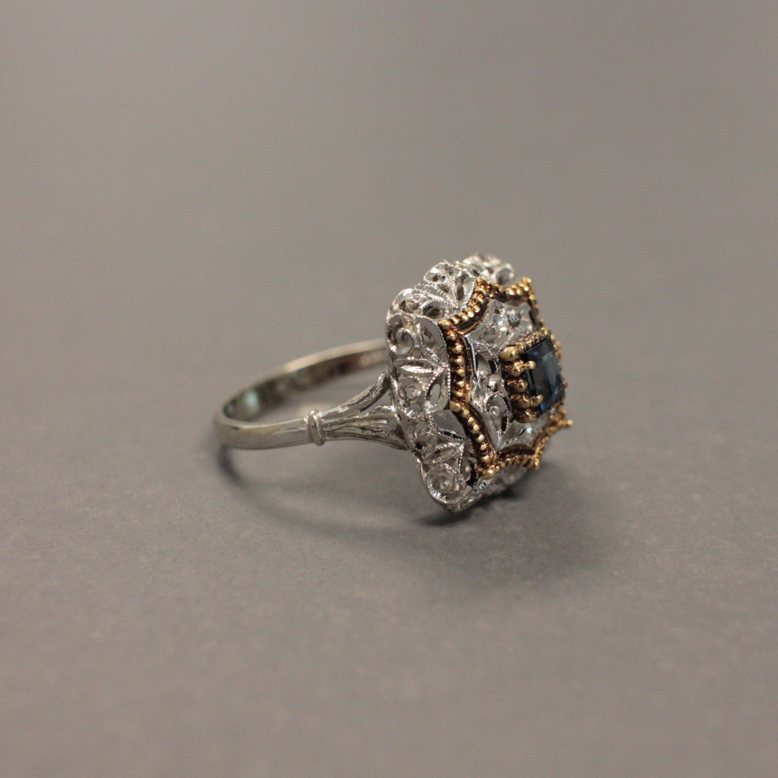 Vintage 18k Gold & Natural Blue Sapphire Filigree Openwork Ring Size 6.75