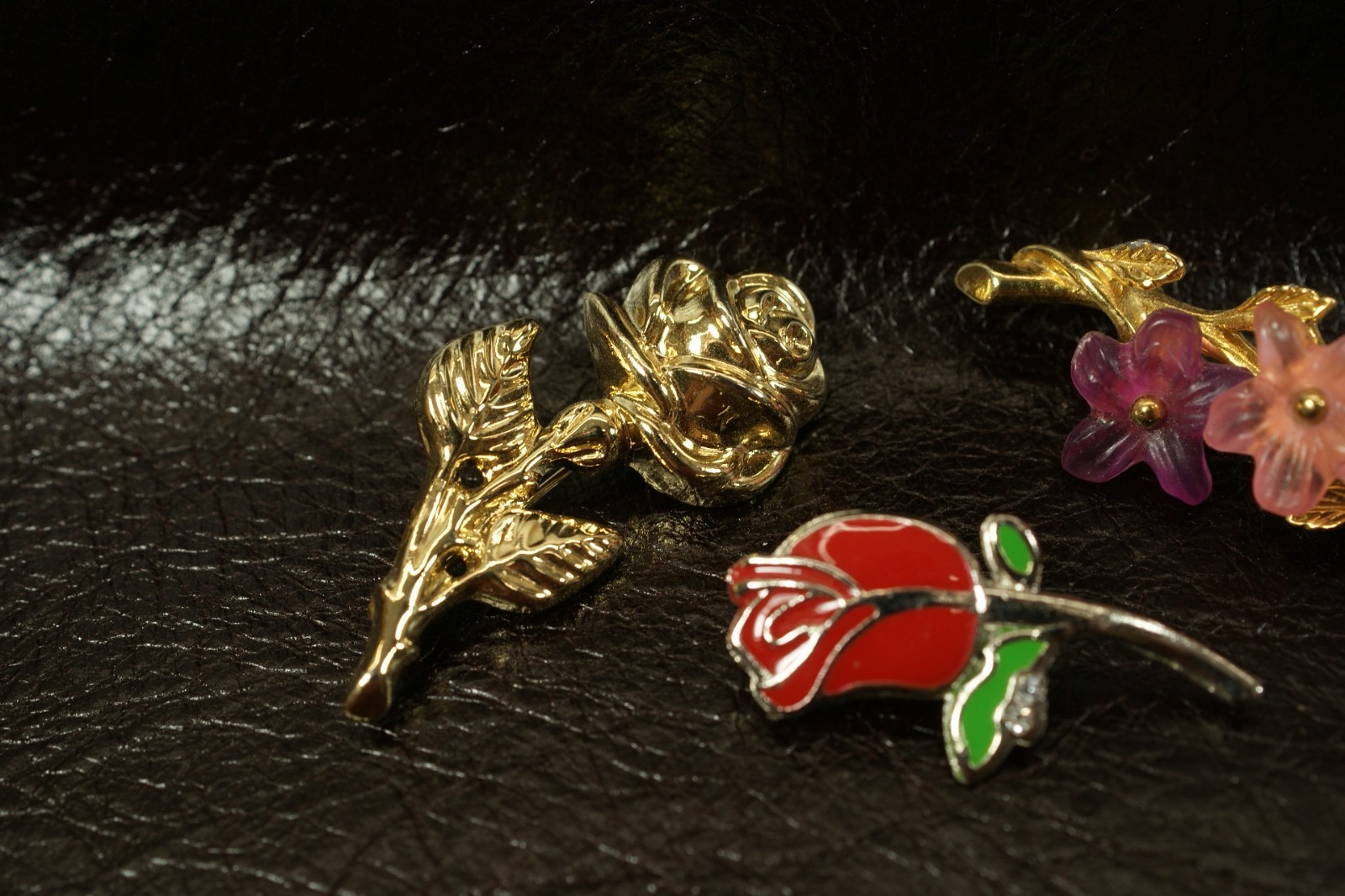 BR67 Vintage Brooch, Pin, Costume Jewelry, Lot of 3, Flowers