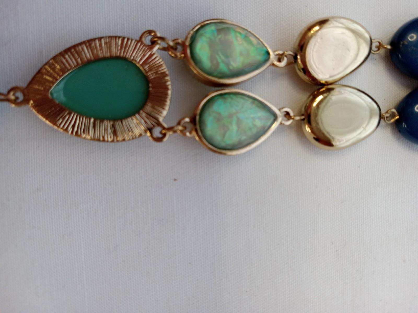 Vintage Gold Tone Blue green Faux Lucite 1,87 oz
