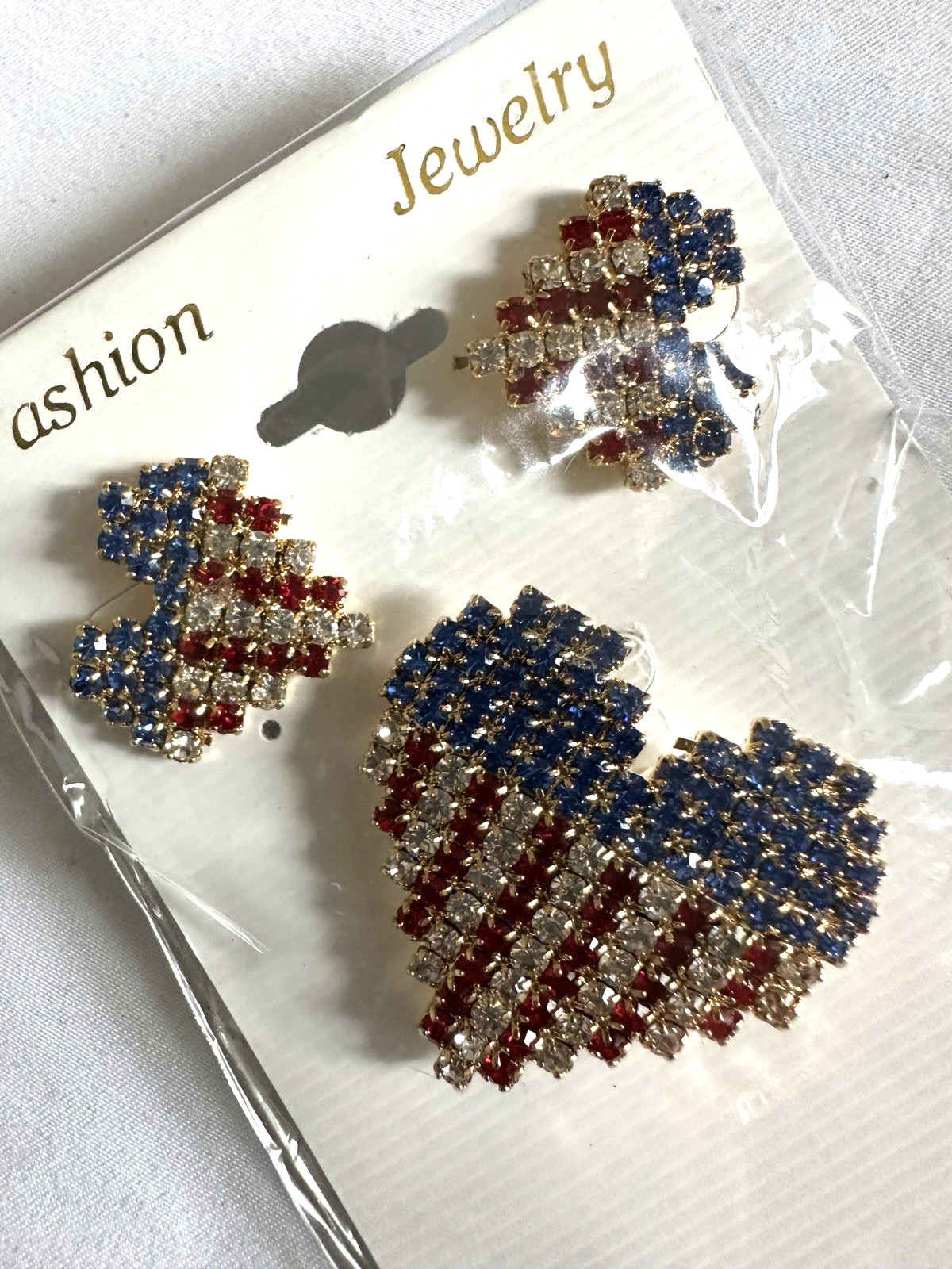 vintage patriotic red clear blue rhinestone heart brooch and earrings