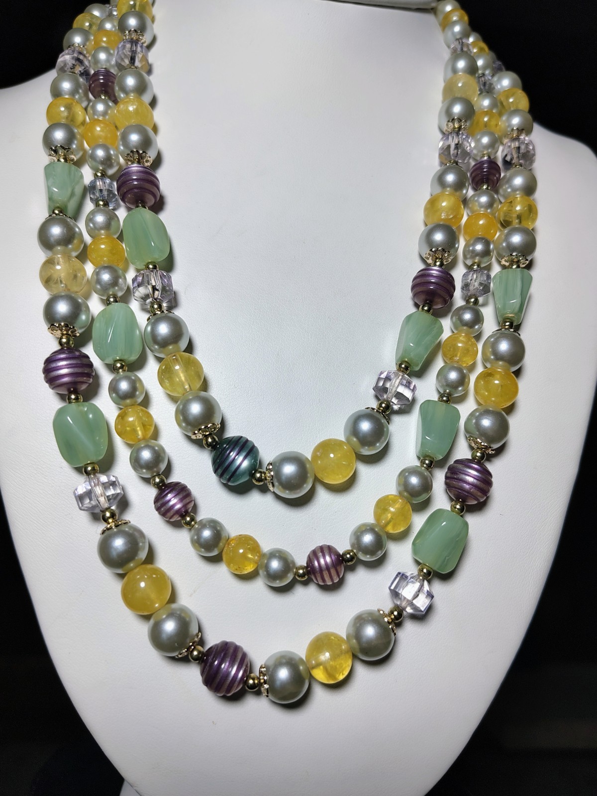 S401 Vtg Set Japan Multi Strand Beaded Necklace Clip Earrings Glass Faux Pearl