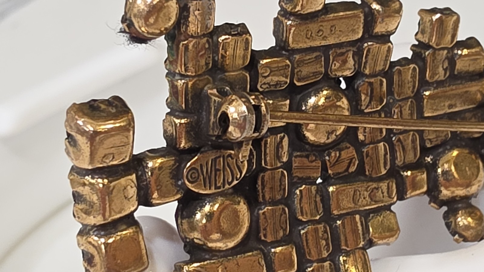Vintage WEISS 5 Candles Christmas Tree Rhinestoned Brooch Pin Ideal BOOK PIECE