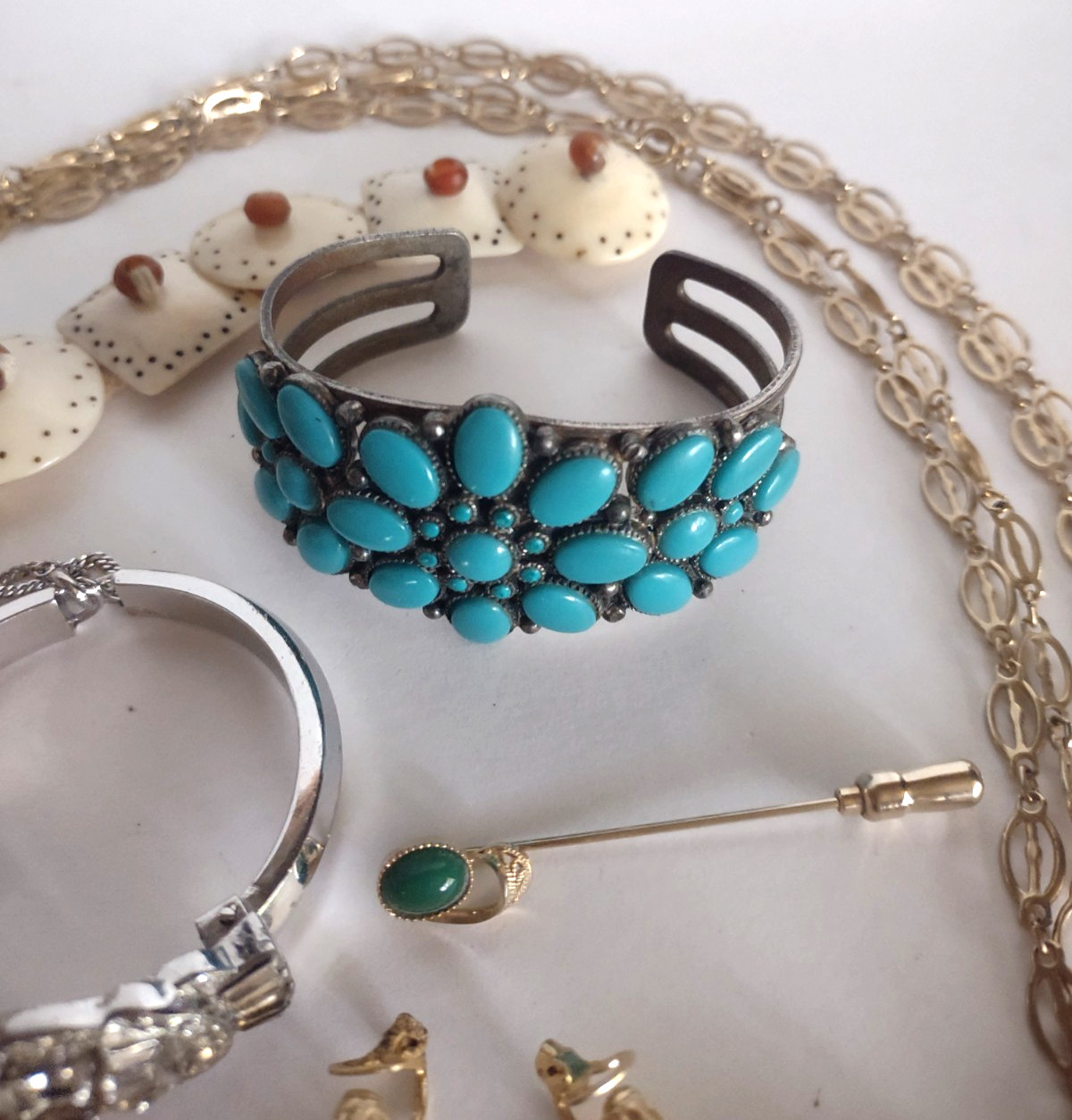 Costume Jewelry Lot Many Signed Kremenz Sancrest Dorsons BSK Monet Park Lane +