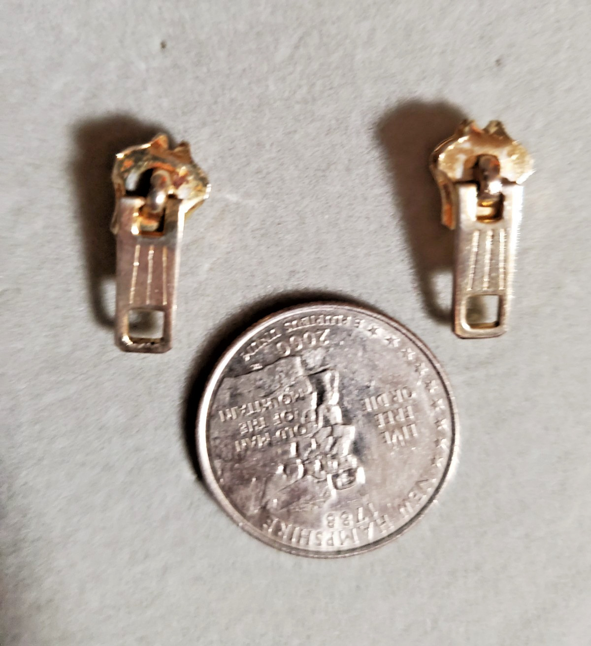 Vintage Unique Gold Tone Unique Zipper Earrings Set Detailed Gift Unisex Adult