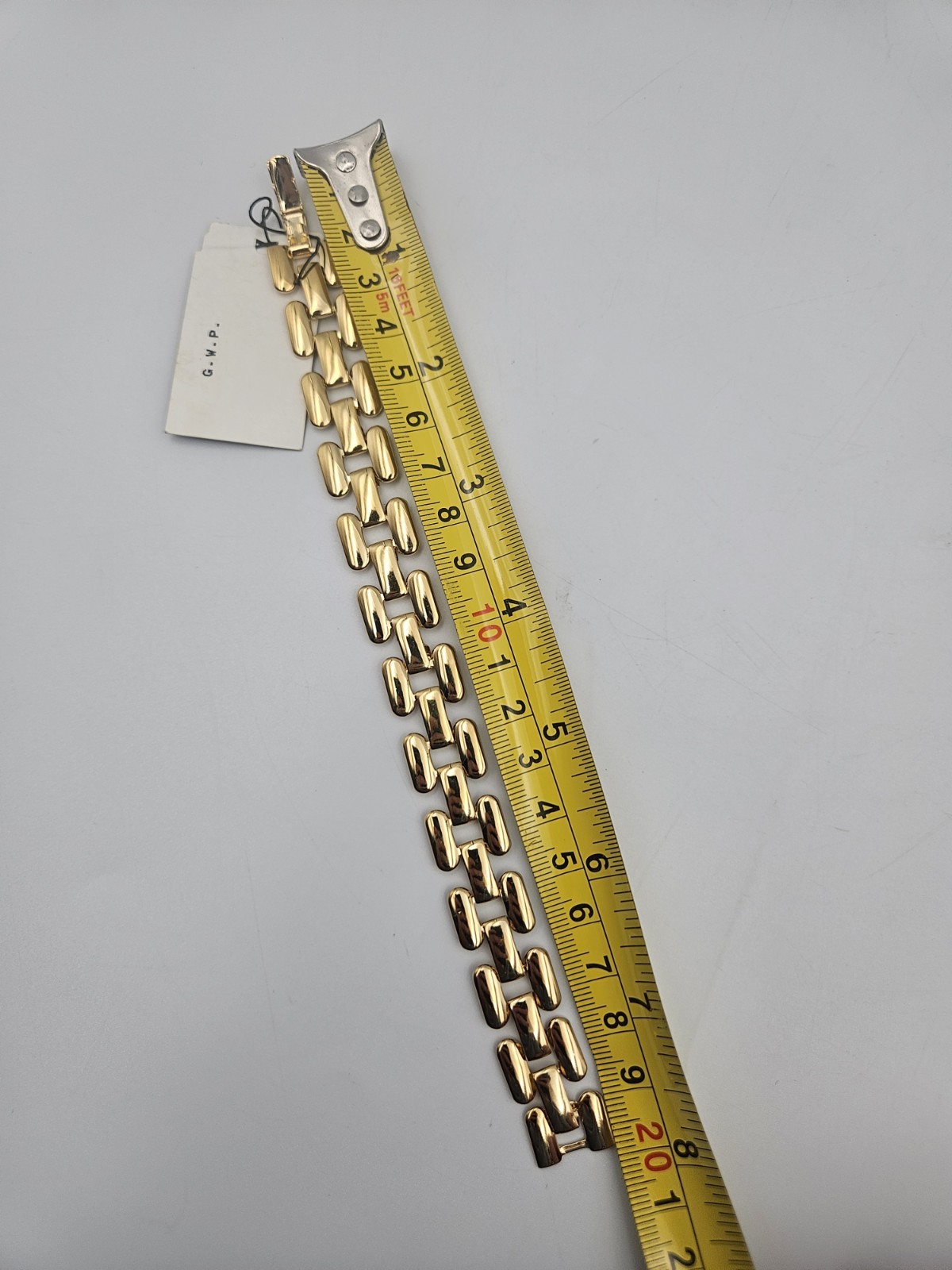 Vintage Bijoux Givenchy Gold Tone Panther Link Bracelet 8″