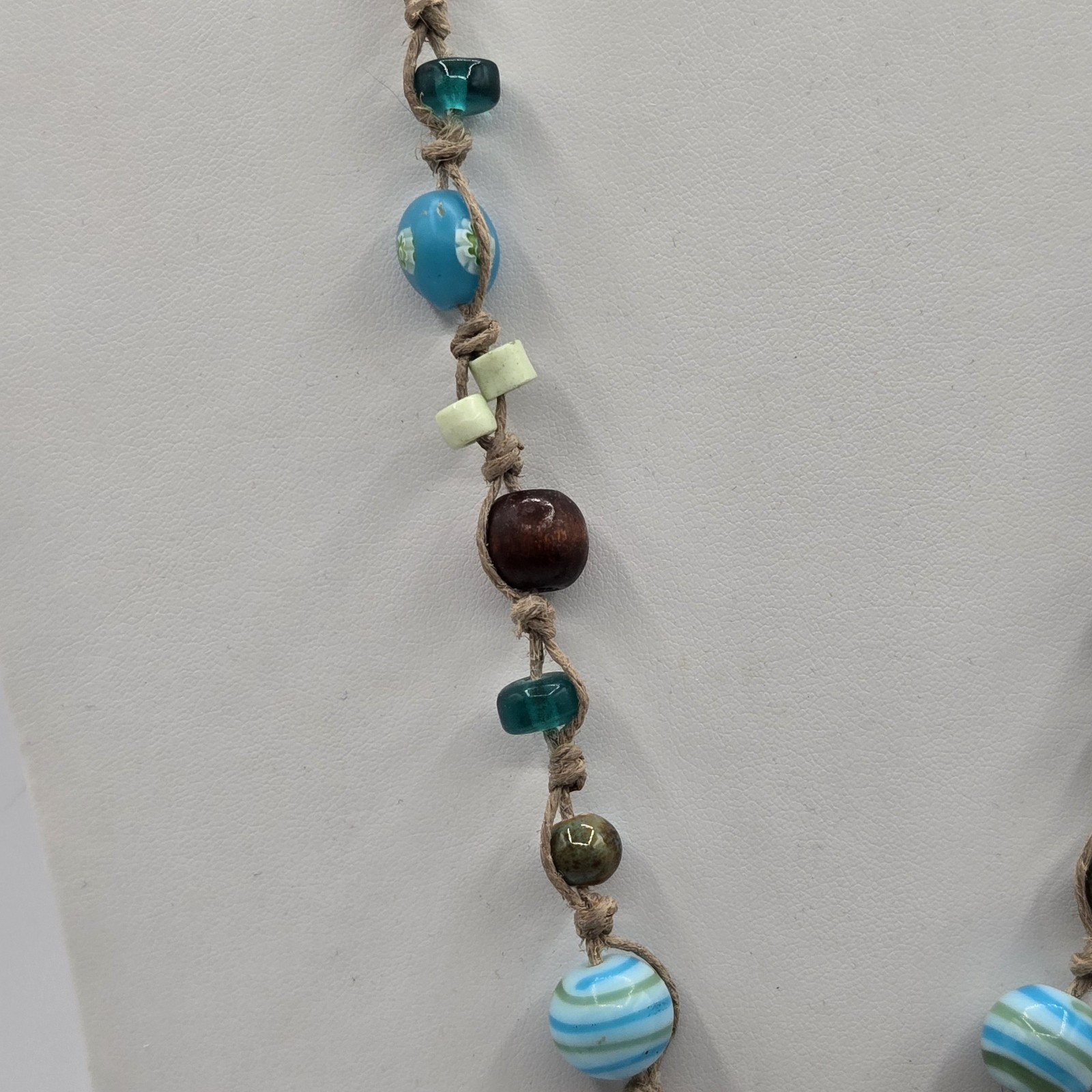2 Necklaces Abalone Shell Pendant Glass Beaded Necklace Cloth Bracelet Wood Ring