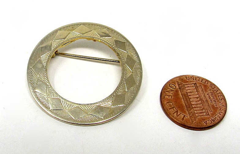 Gold Circle Pin 1 inch Round with Triangles Vintage Scarf Holder US Seller us
