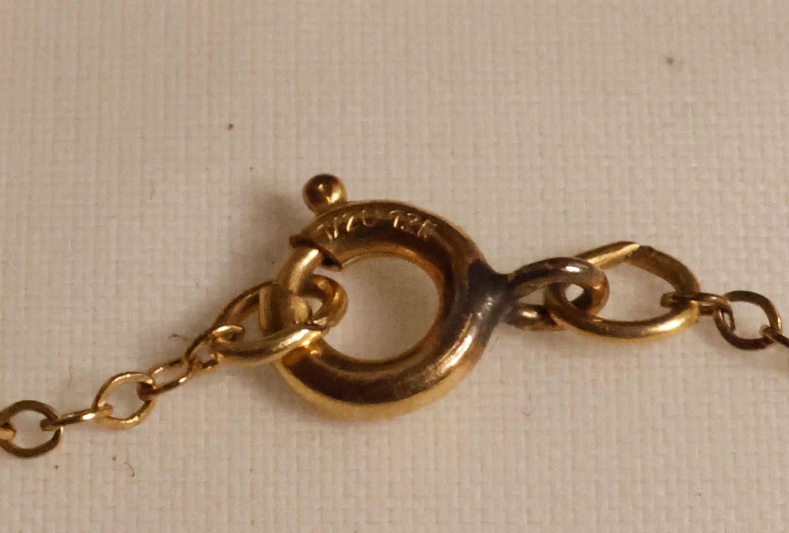 Vtg Durocharm US Red White & Blue Eagle Sweetheart Locket w/chain Gold Filled