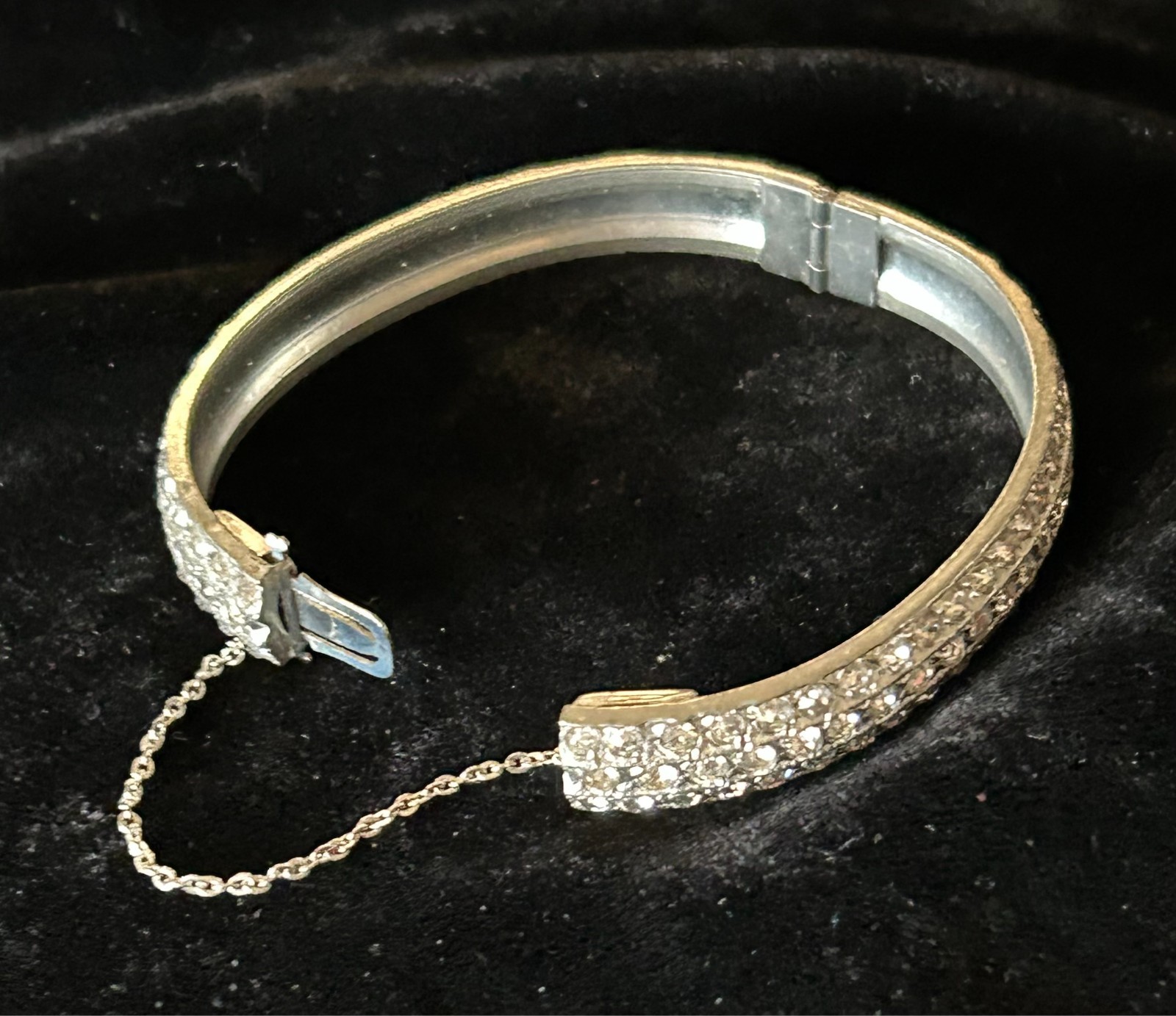 Vintage Pavé Set Clear Rhinestones Silver Tone Hinged Cuff Bracelet Safety Chain